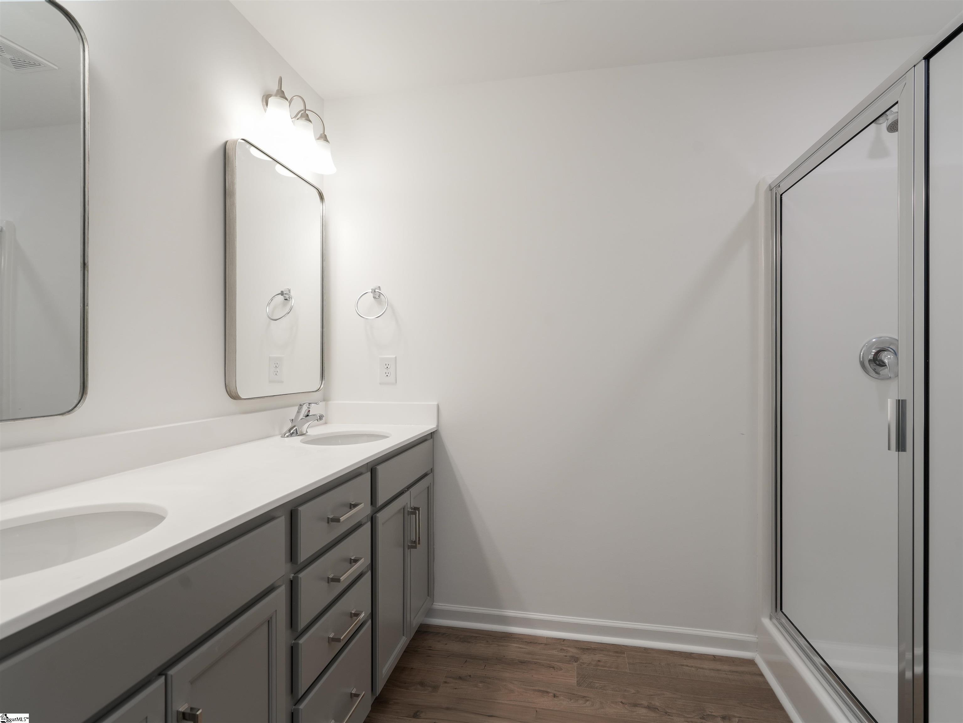 33 Thorne Street Property Photo 6