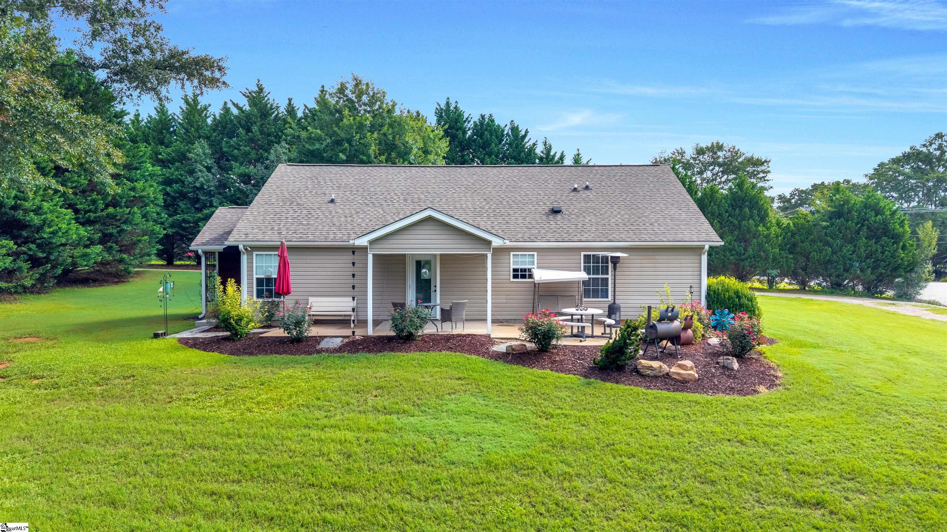 1 Berry Tree Court Property Photo 5