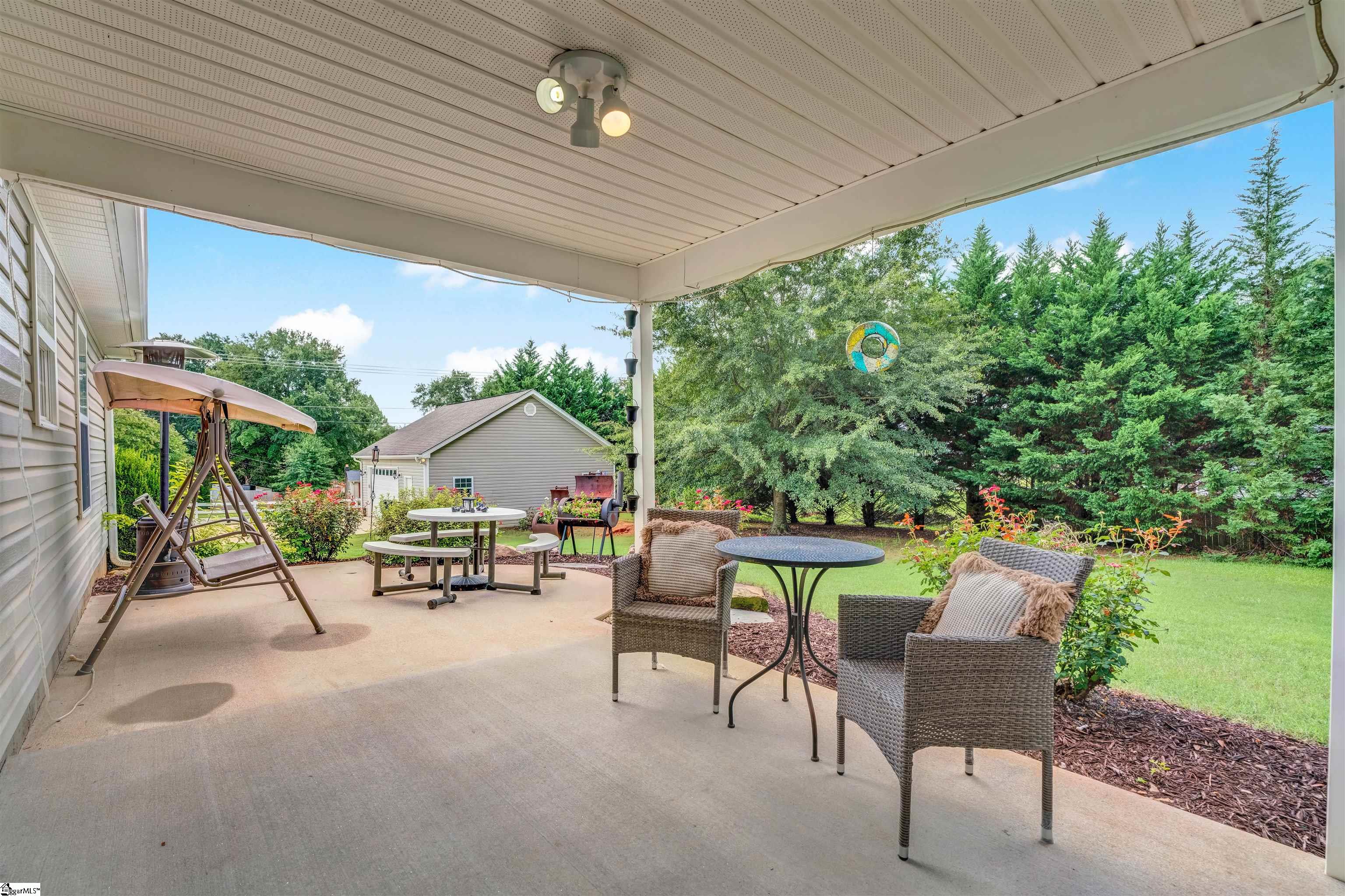 1 Berry Tree Court Property Photo 35