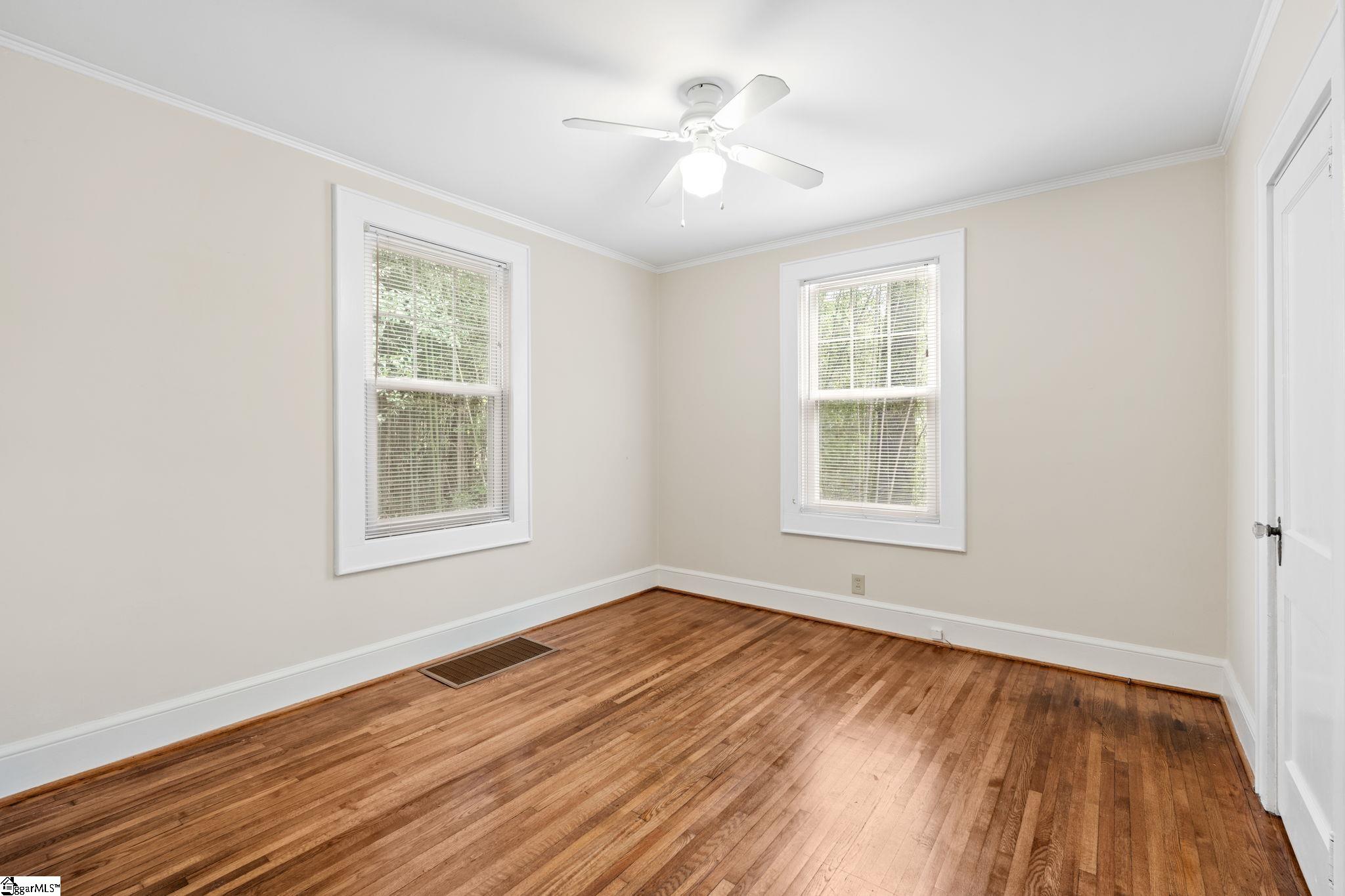 301 Brookwood Drive Property Photo 20