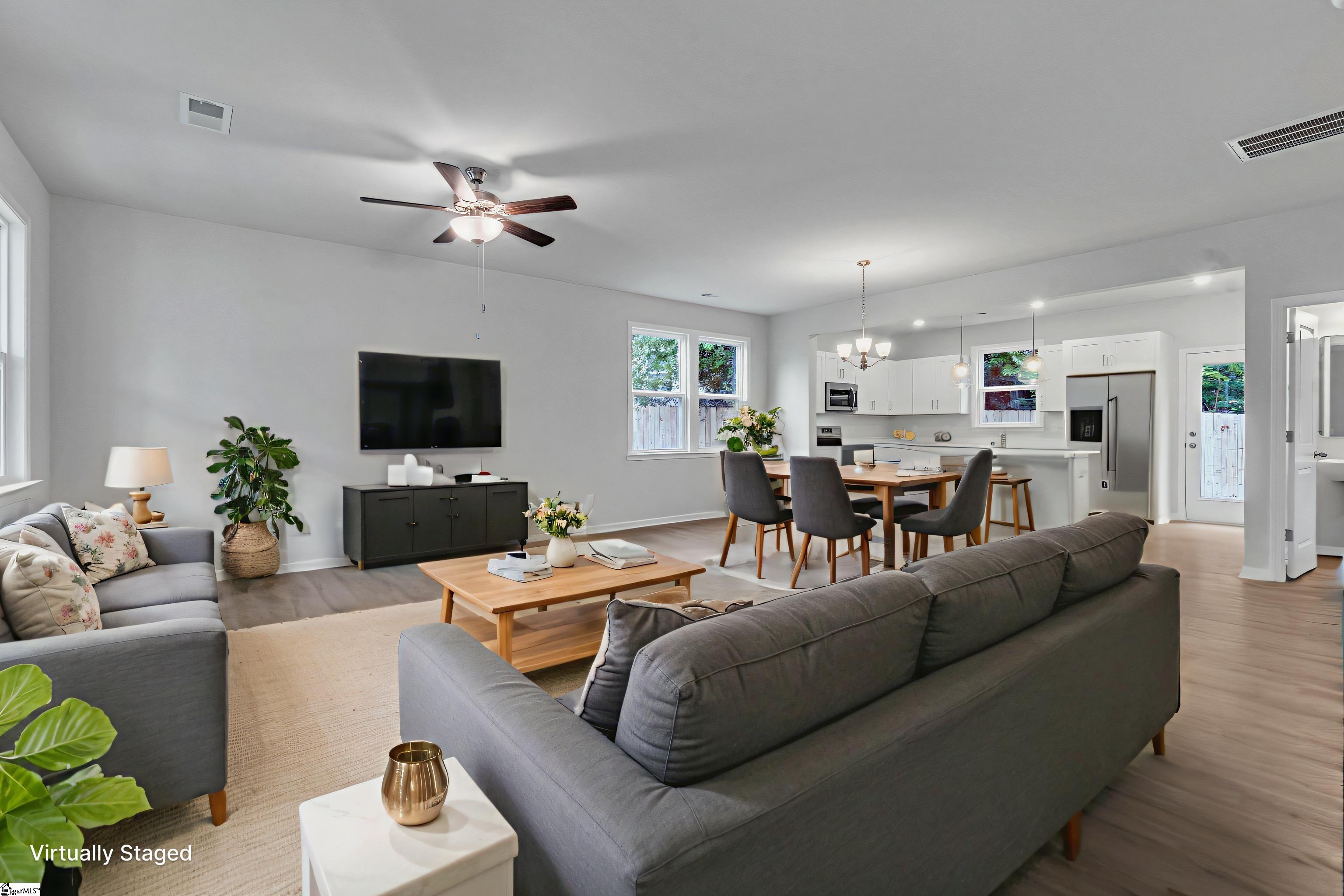 145 D Street Property Photo 3