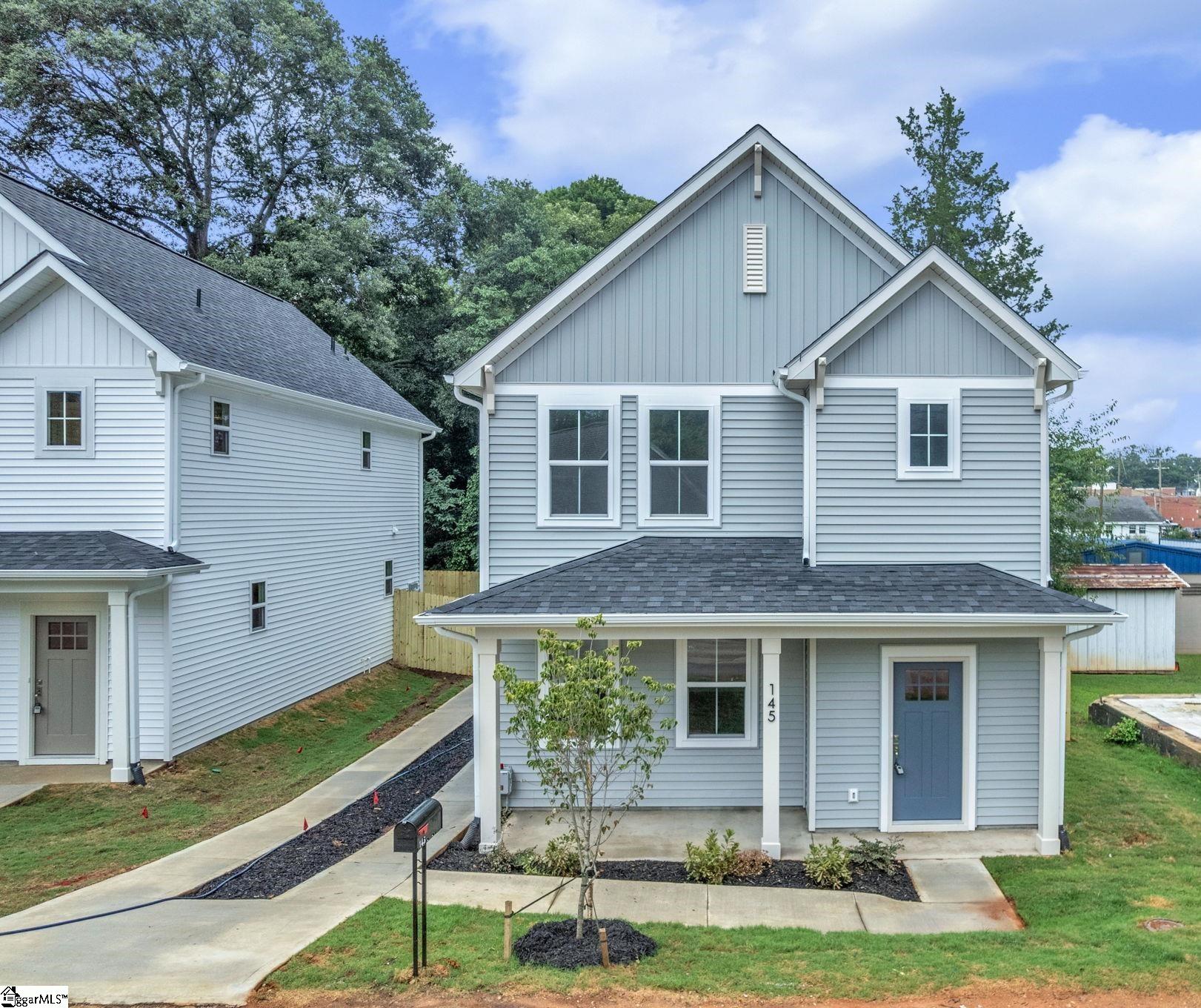 145 D Street Property Photo 6