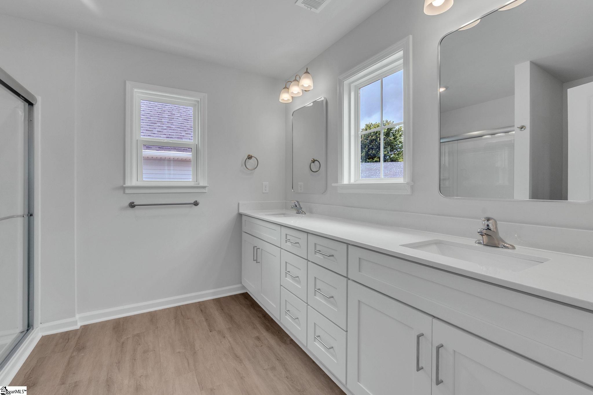 145 D Street Property Photo 18
