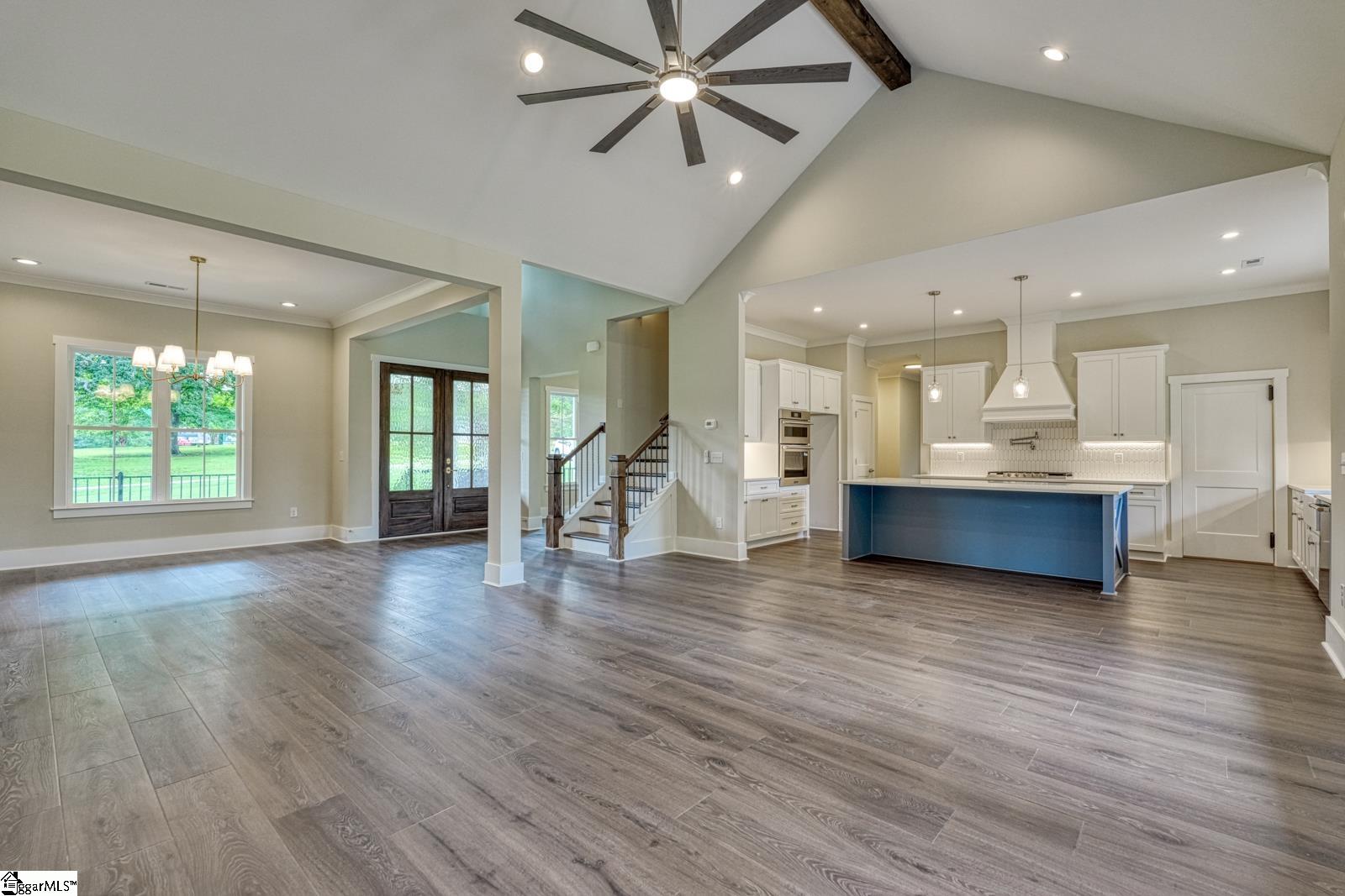 586 Clifdale Road Property Photo 10