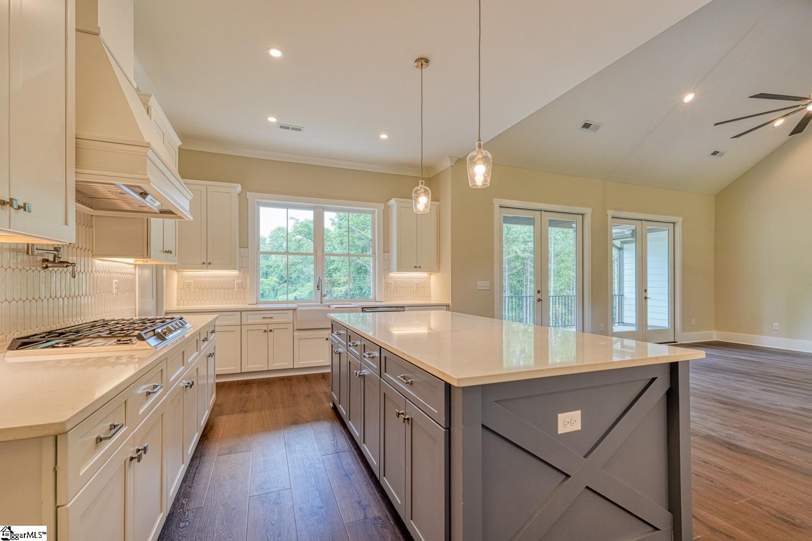 586 Clifdale Road Property Photo 19