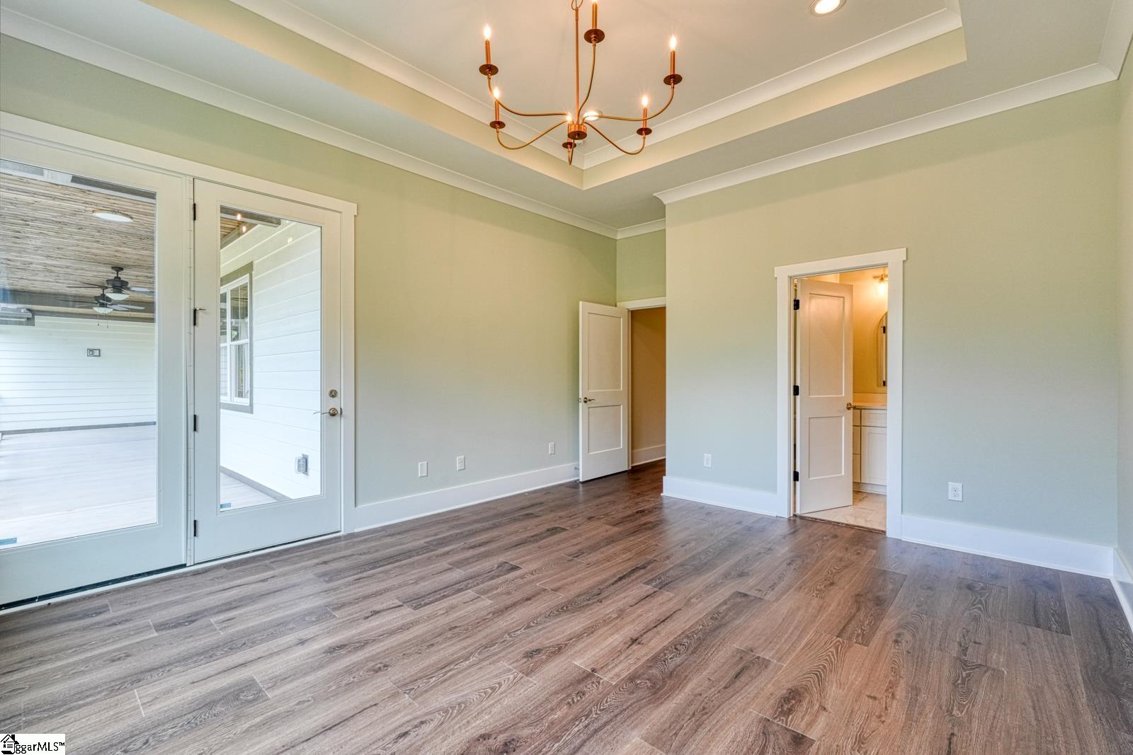 586 Clifdale Road Property Photo 22