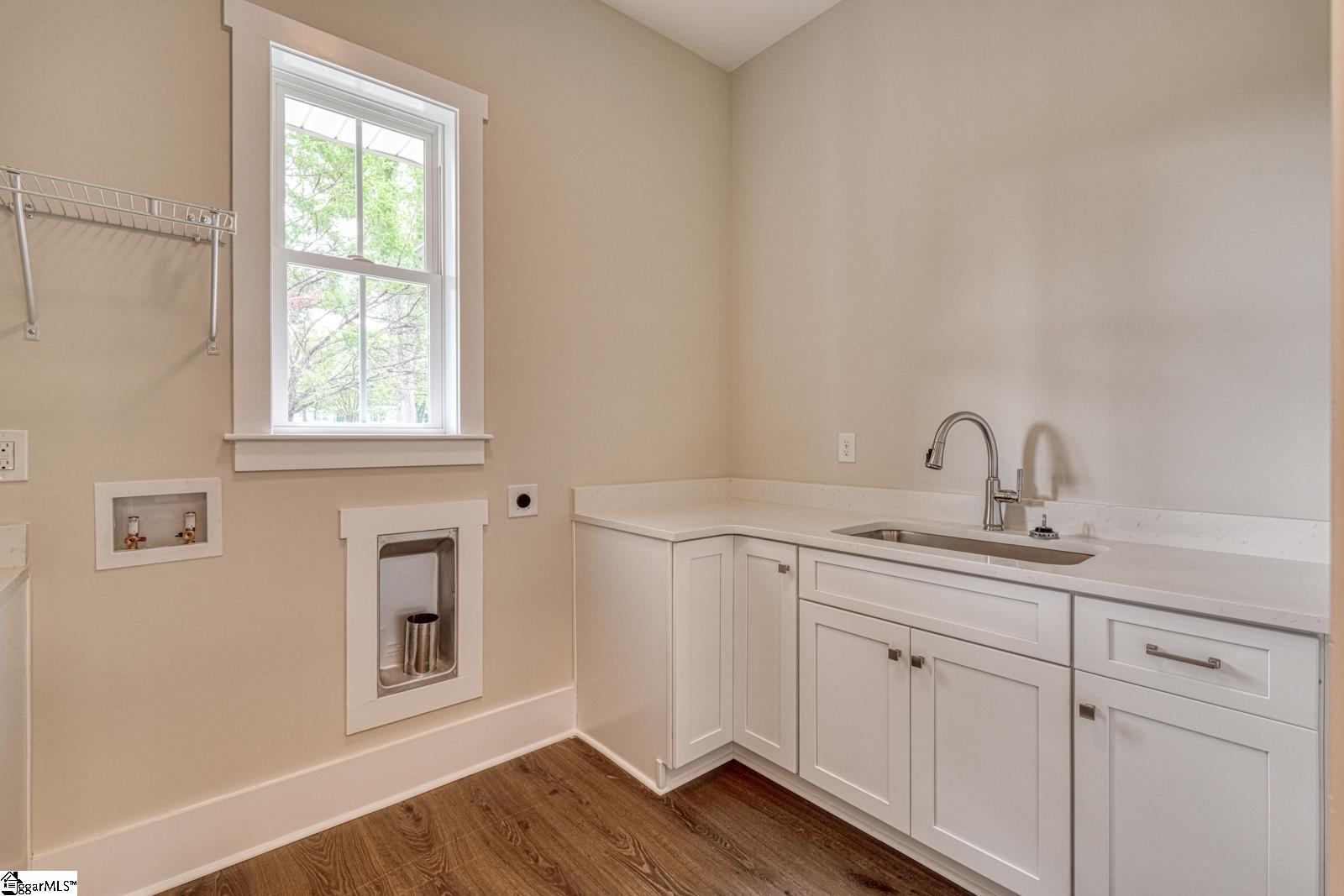 586 Clifdale Road Property Photo 29