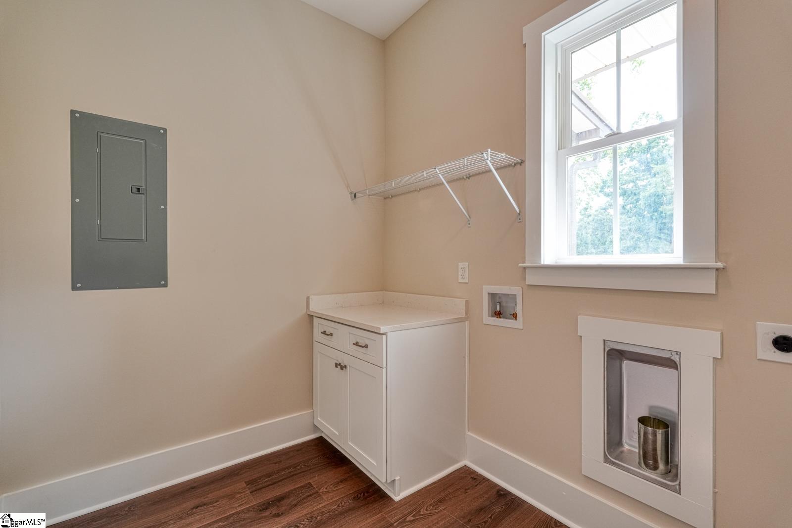 586 Clifdale Road Property Photo 30