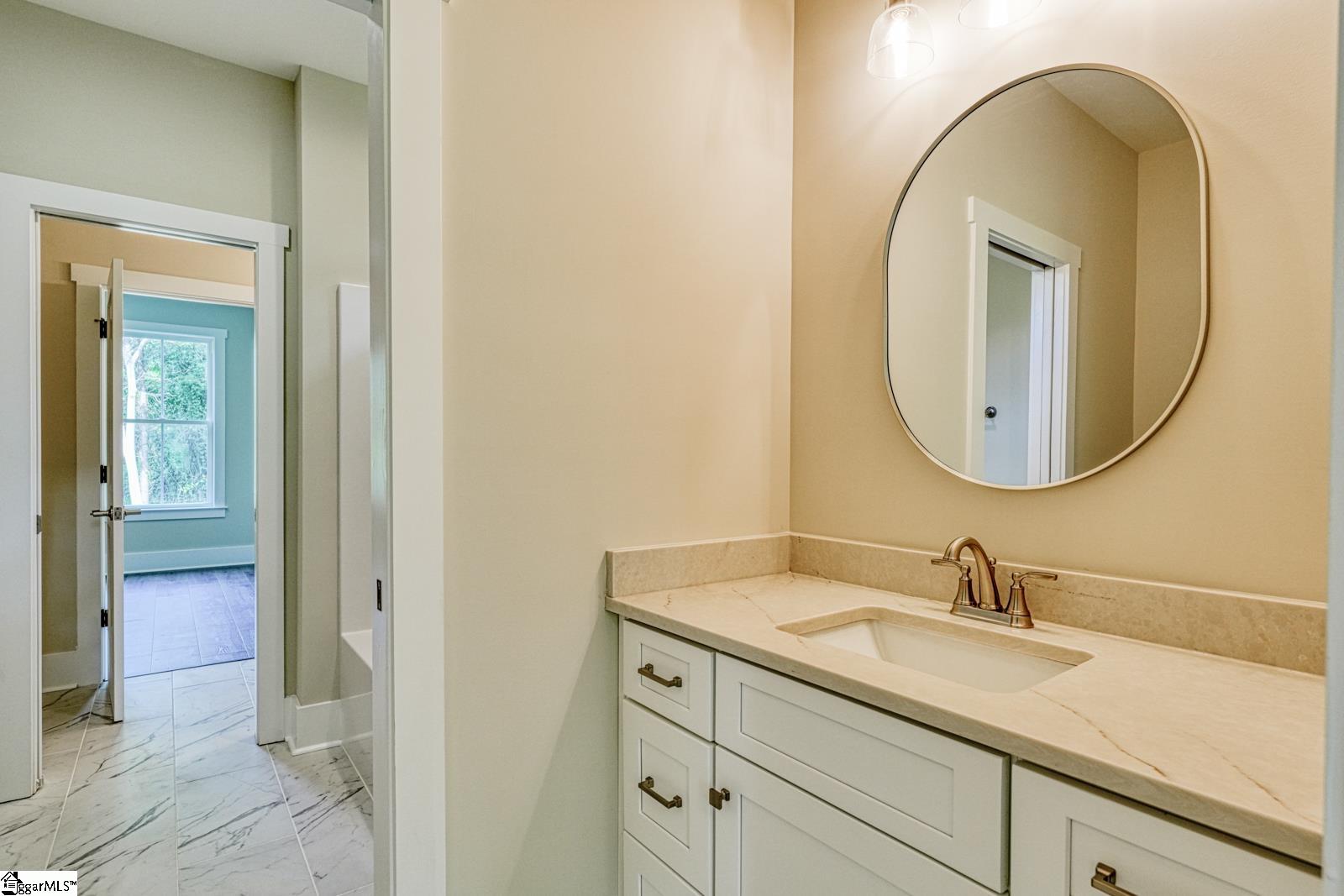 586 Clifdale Road Property Photo 33