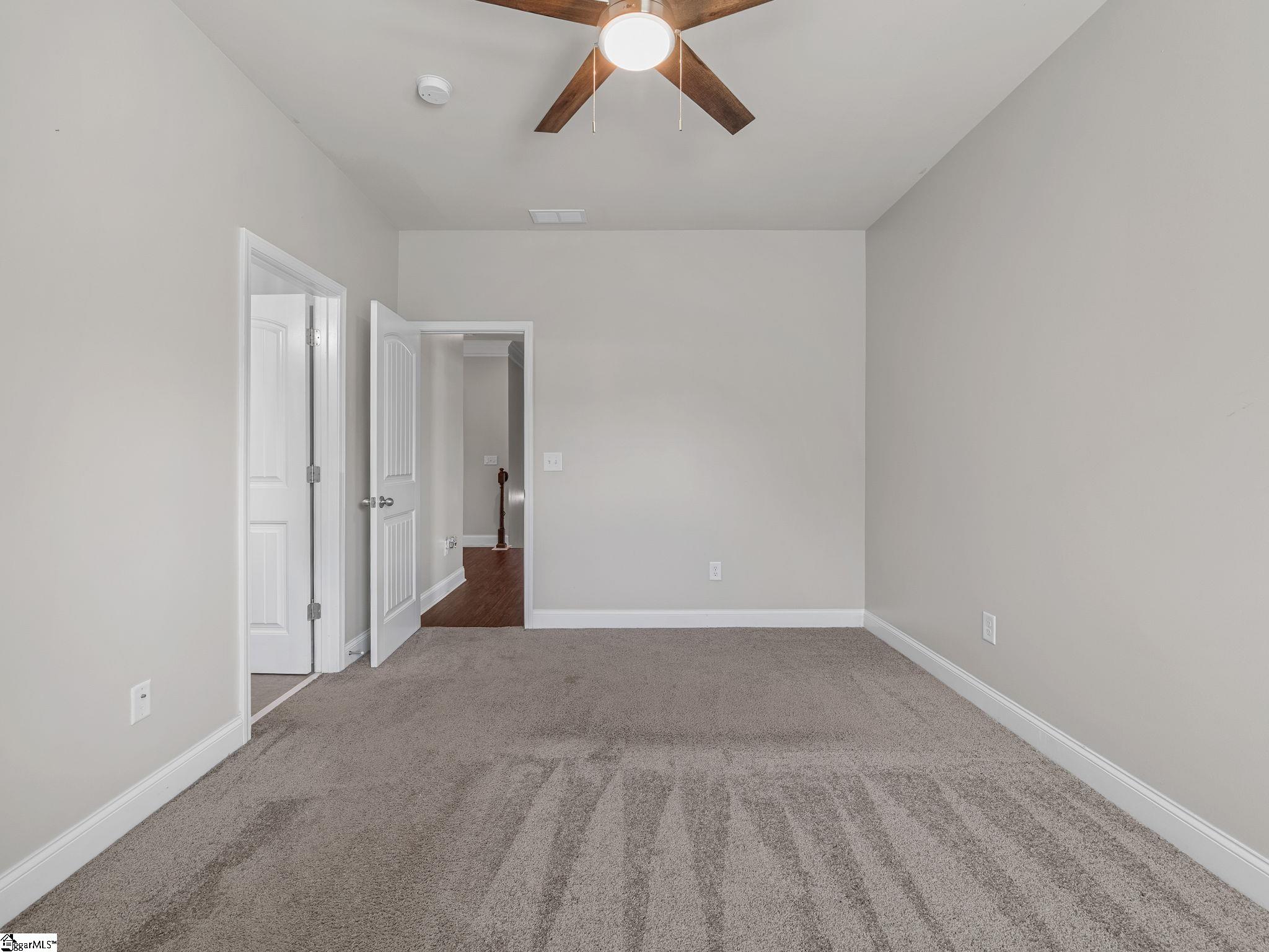 190 Colfax Drive Property Photo 28