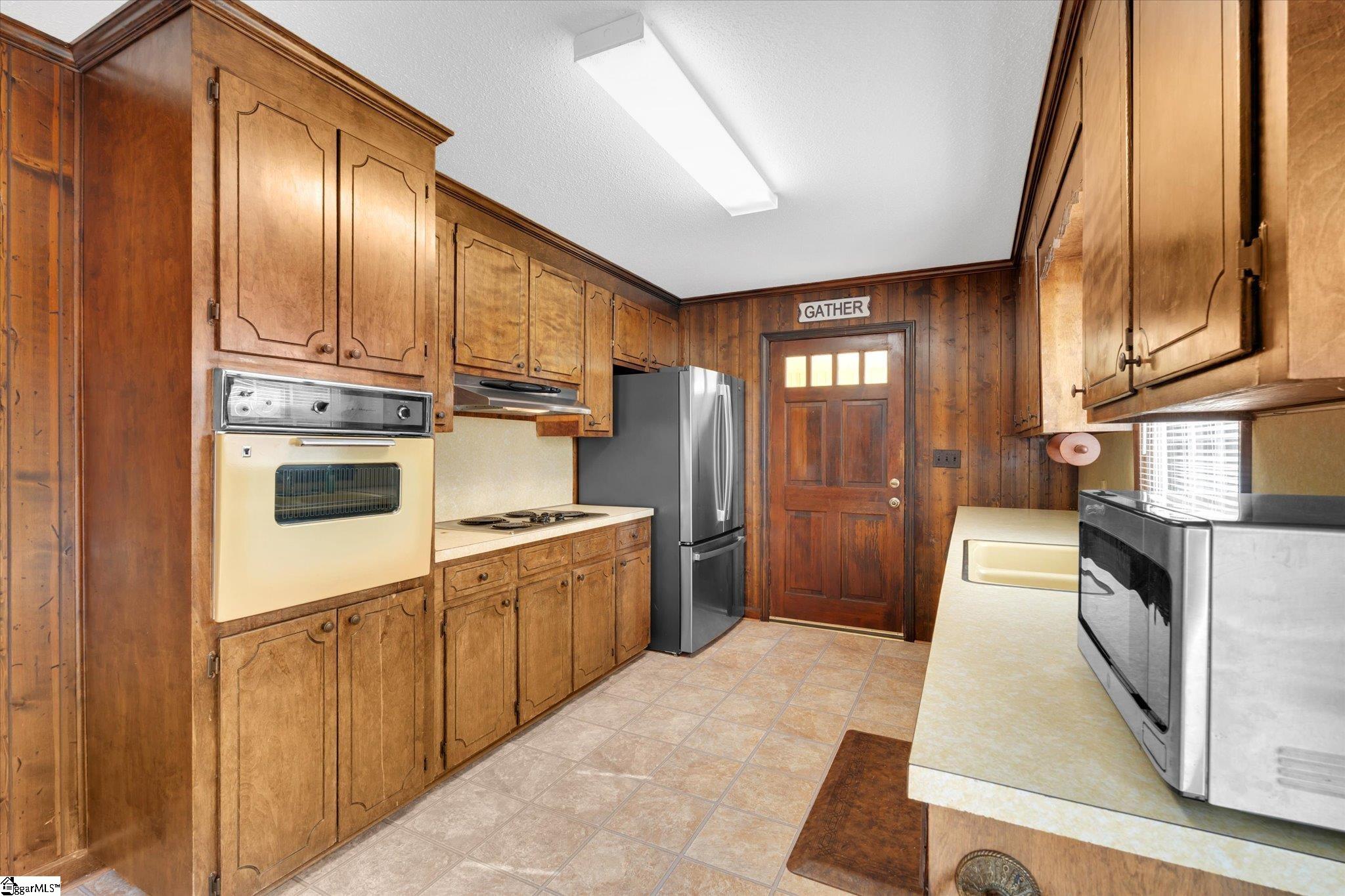 2114 Karen Lane Property Photo 18