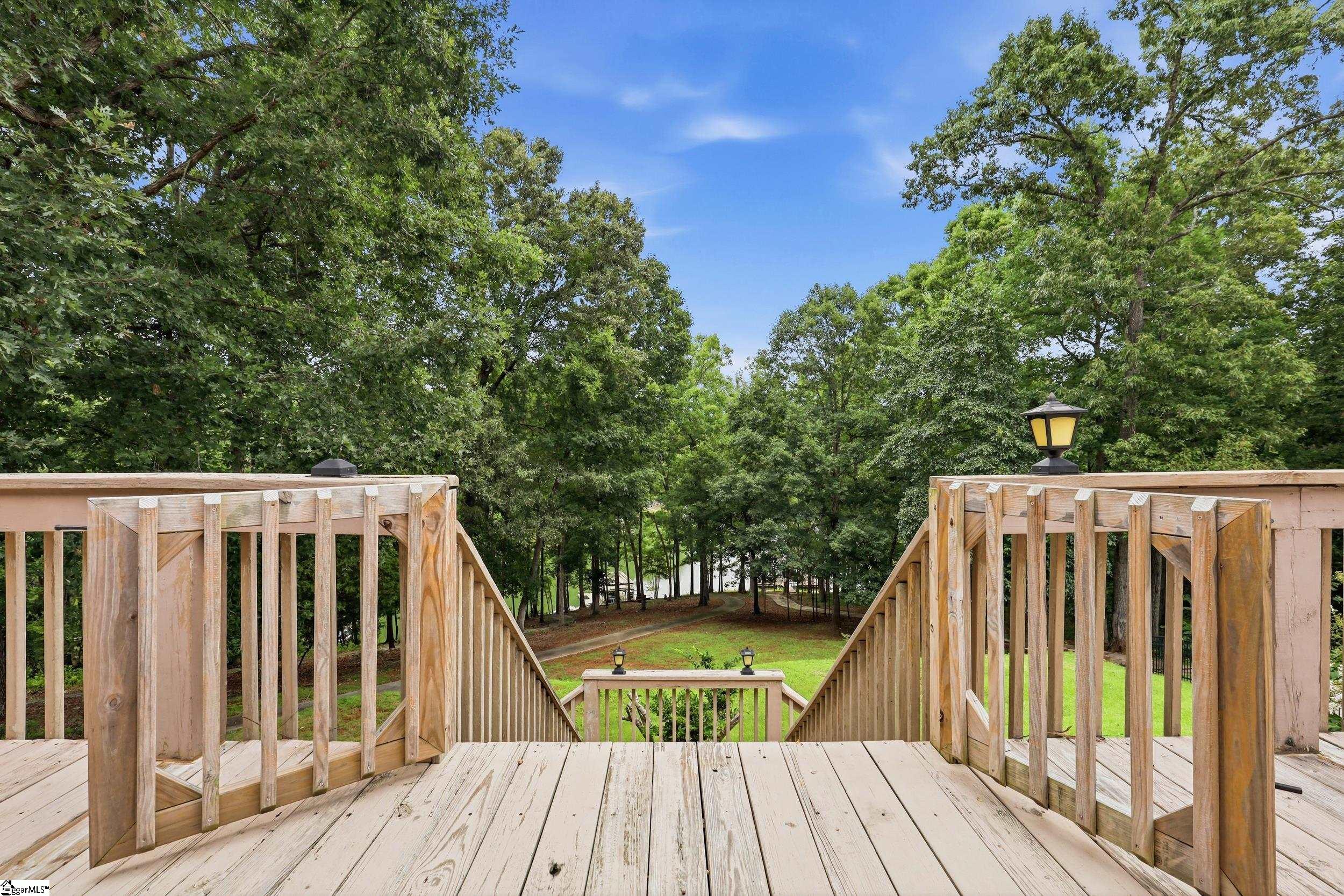 102 Pier Thirty Three Property Photo 12