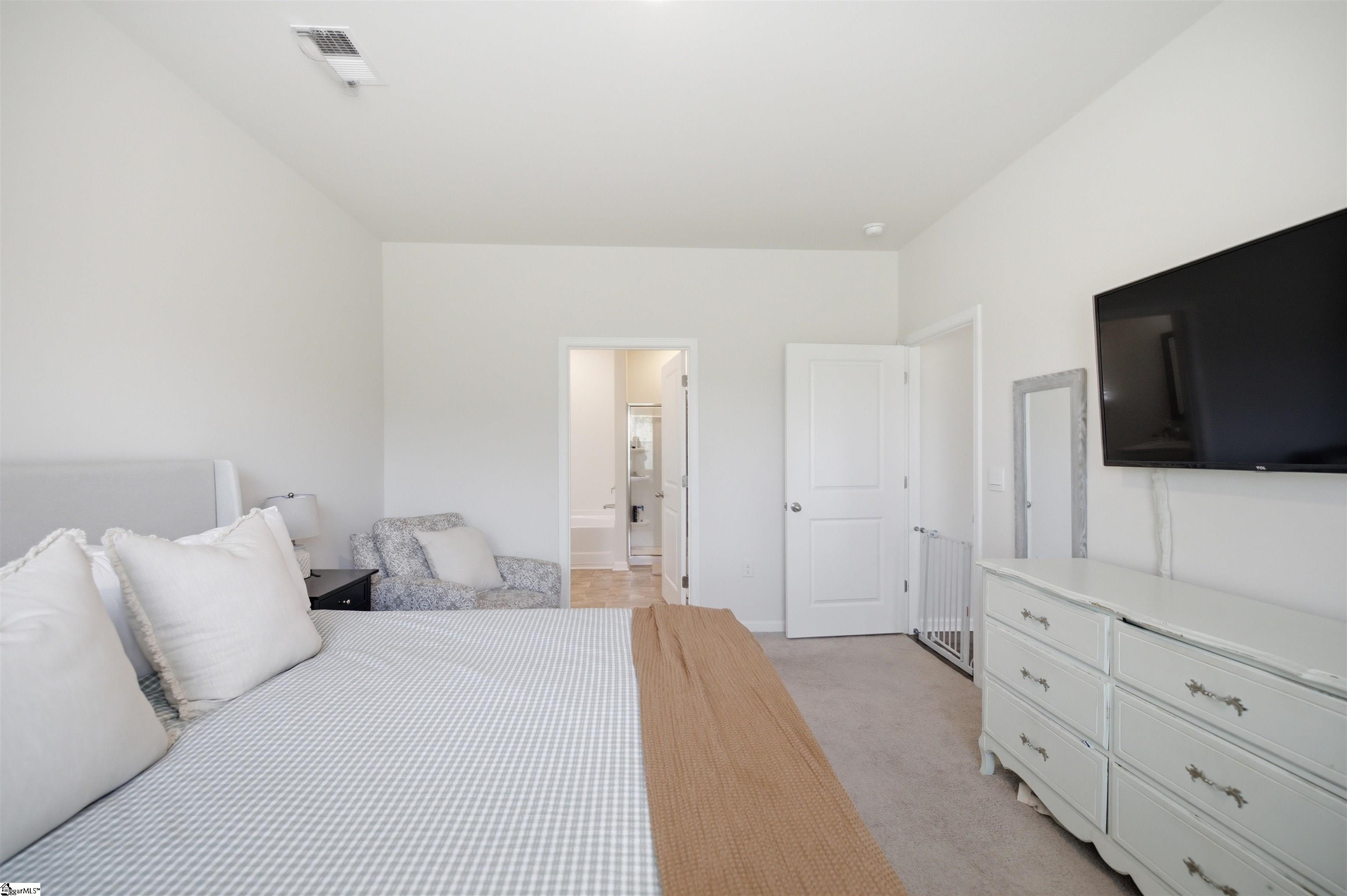 613 Bayridge Road Property Photo 14