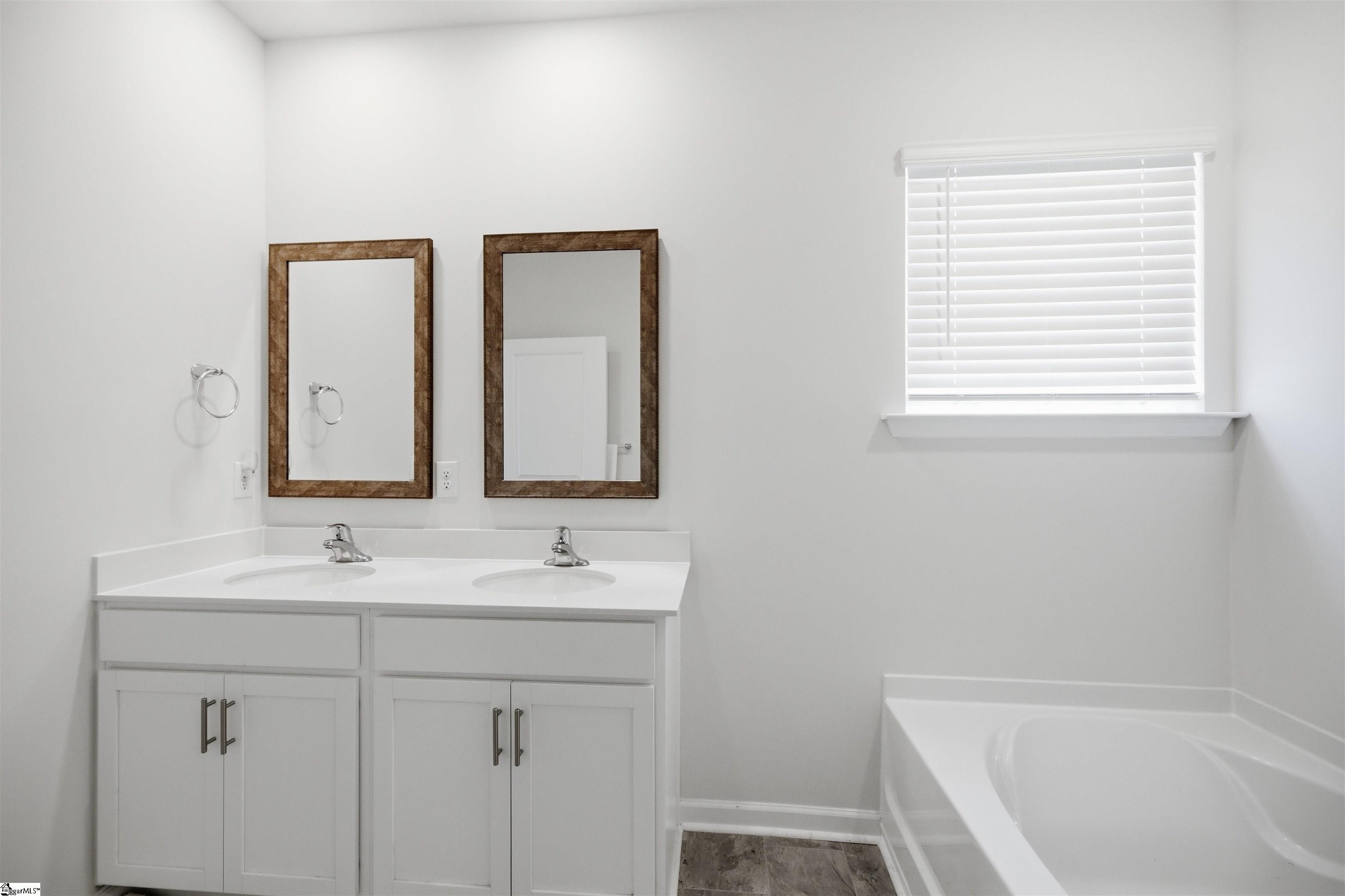 613 Bayridge Road Property Photo 18