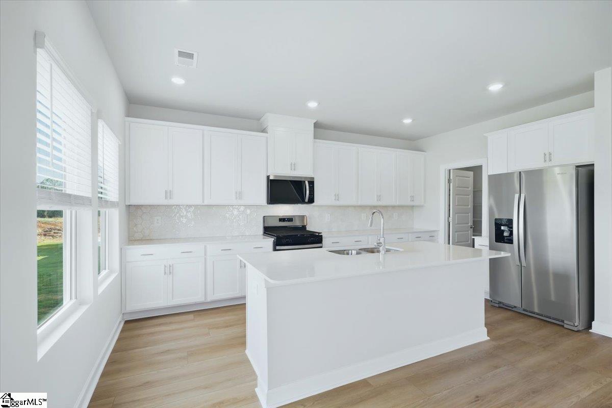 129 Gibbon Way Property Photo 11