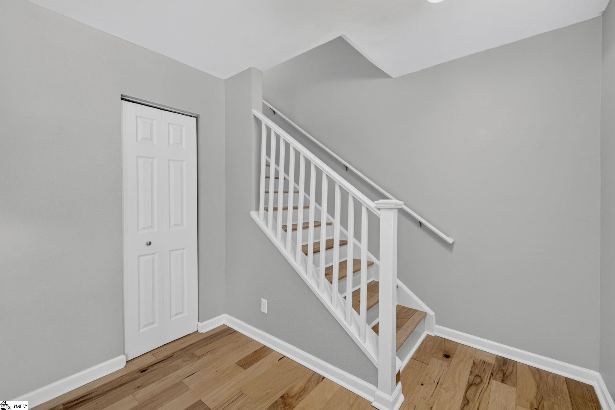 114 Kingsman Court Property Photo 6