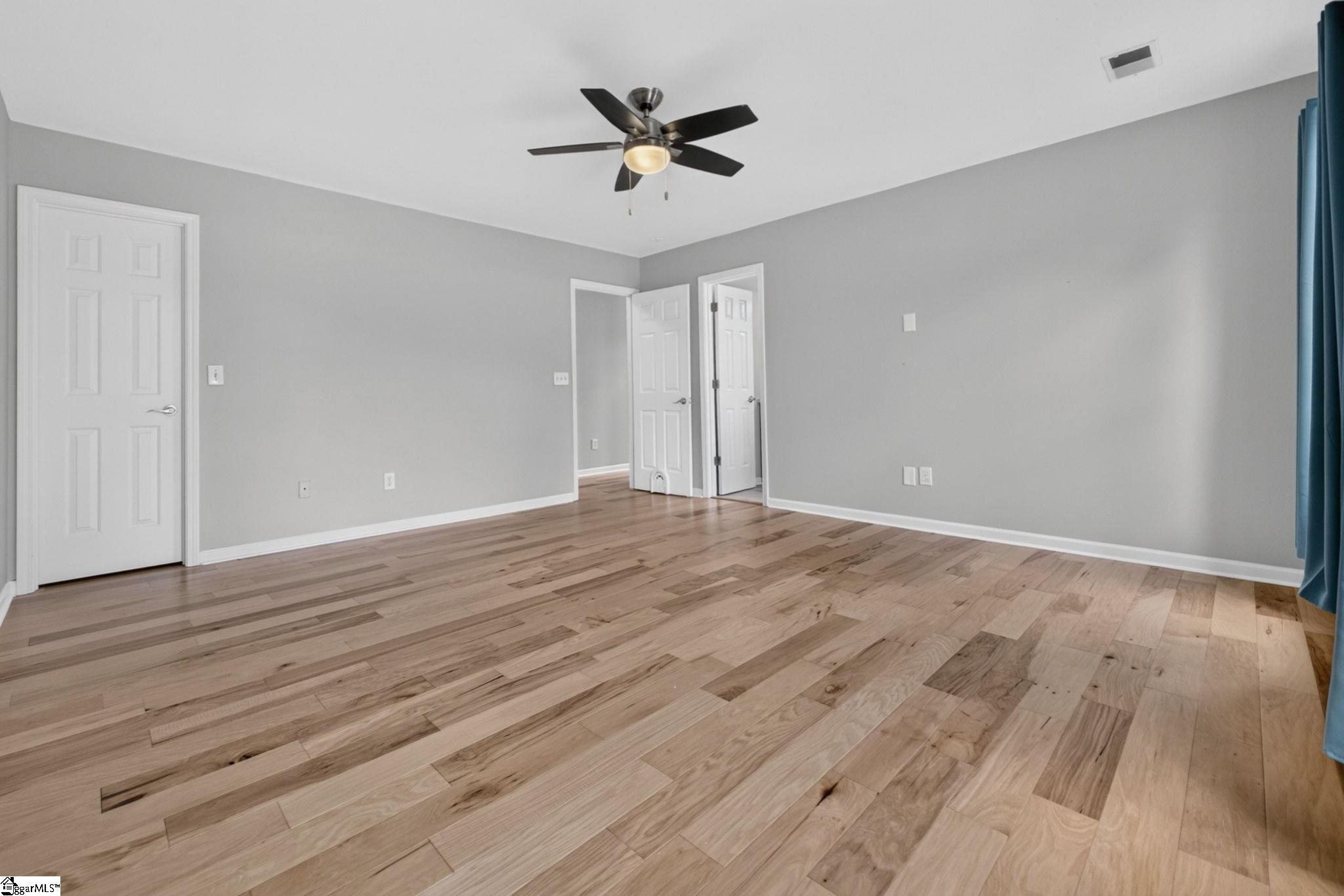 114 Kingsman Court Property Photo 31