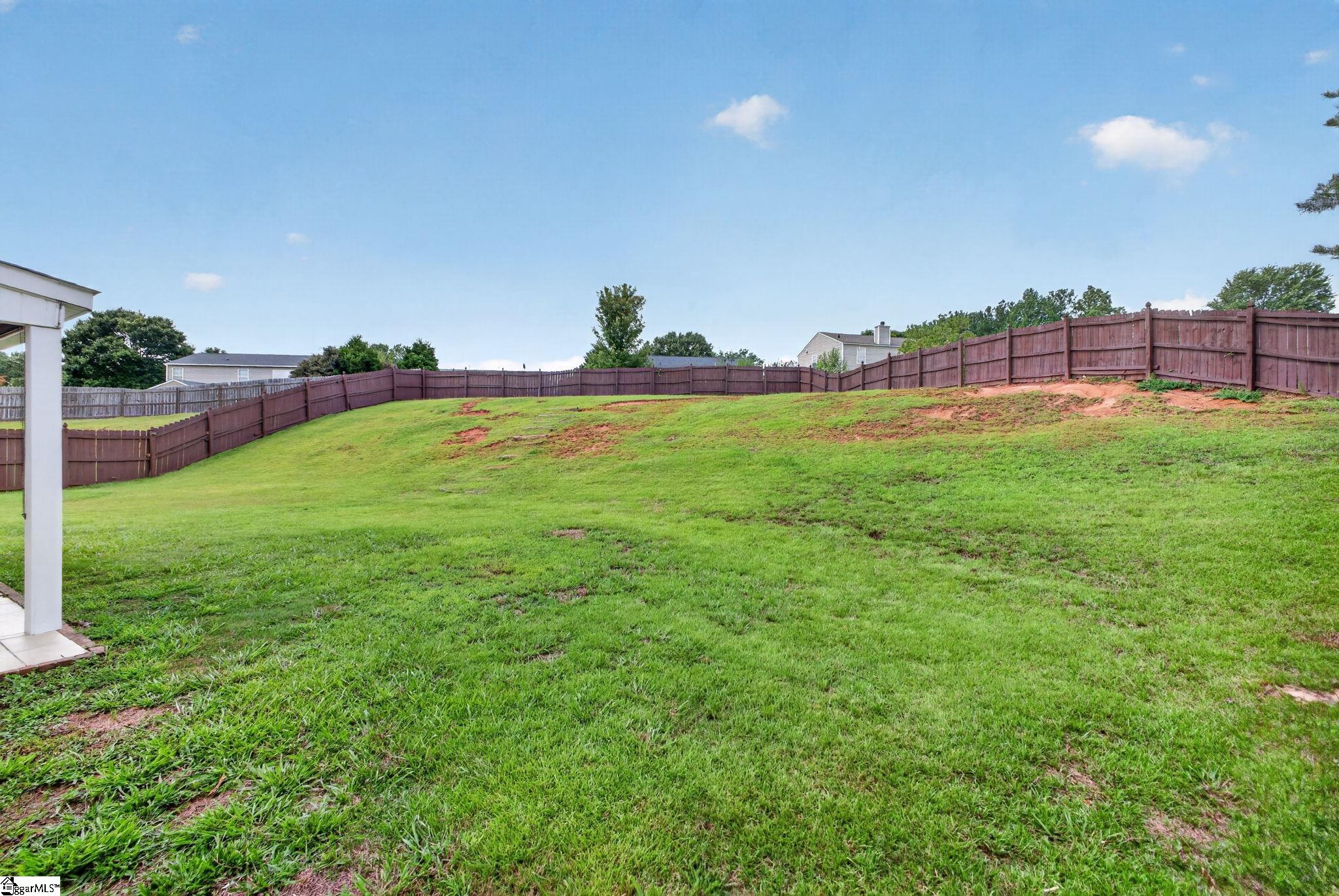 114 Kingsman Court Property Photo 37