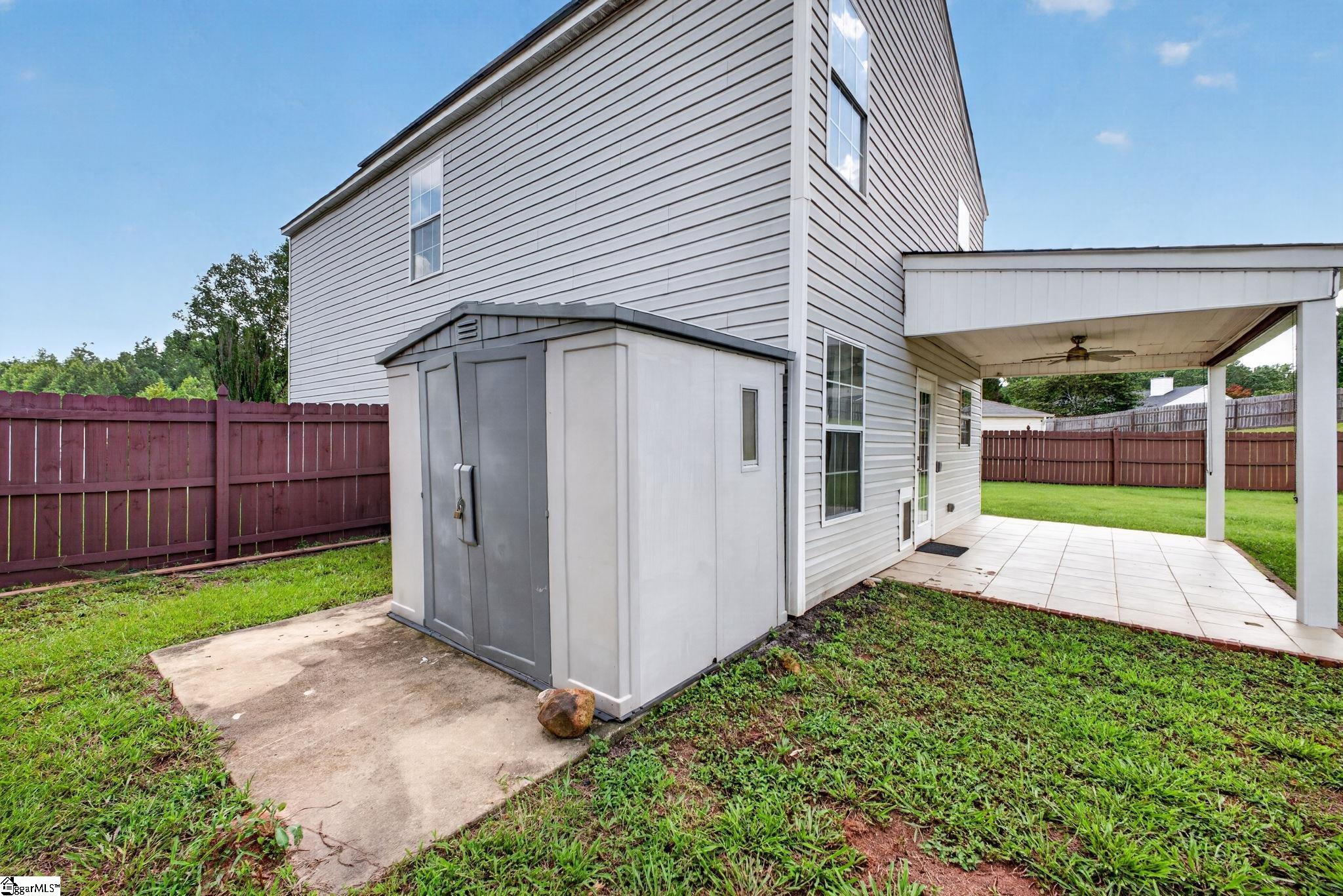 114 Kingsman Court Property Photo 38
