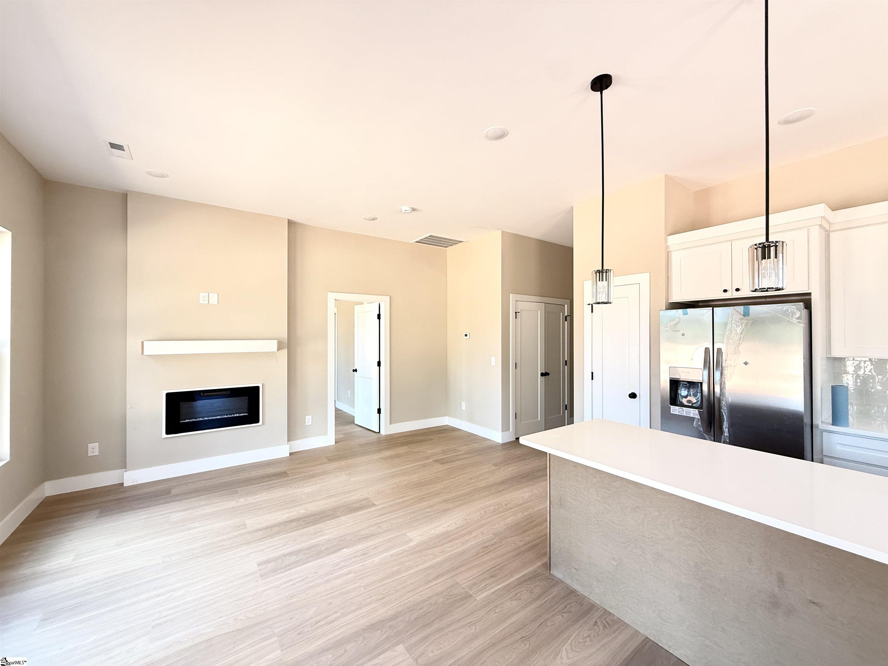 1408 Dorset Drive Property Photo 4