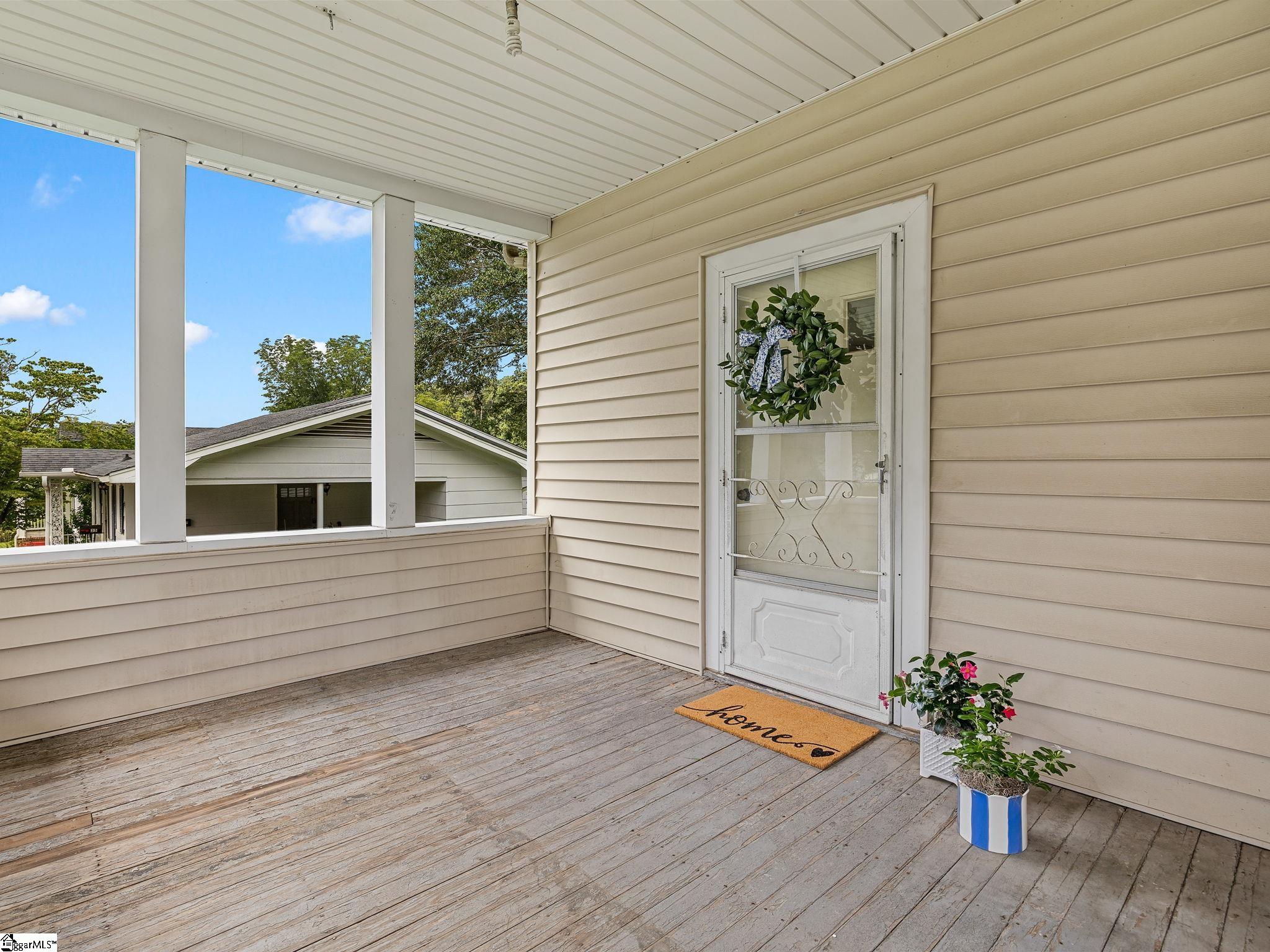 33 Lawrence Street Property Photo 3