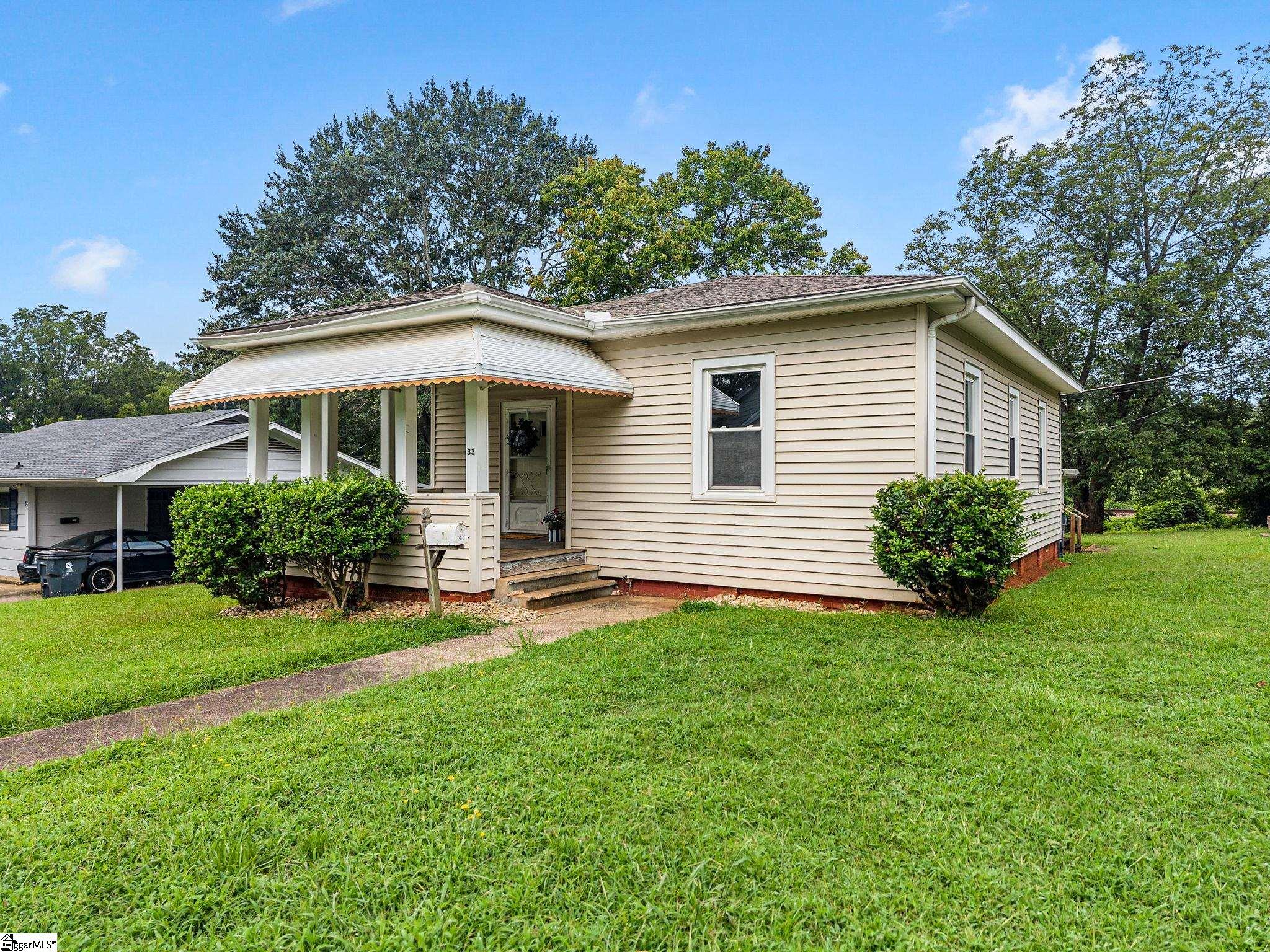 33 Lawrence Street Property Photo 4