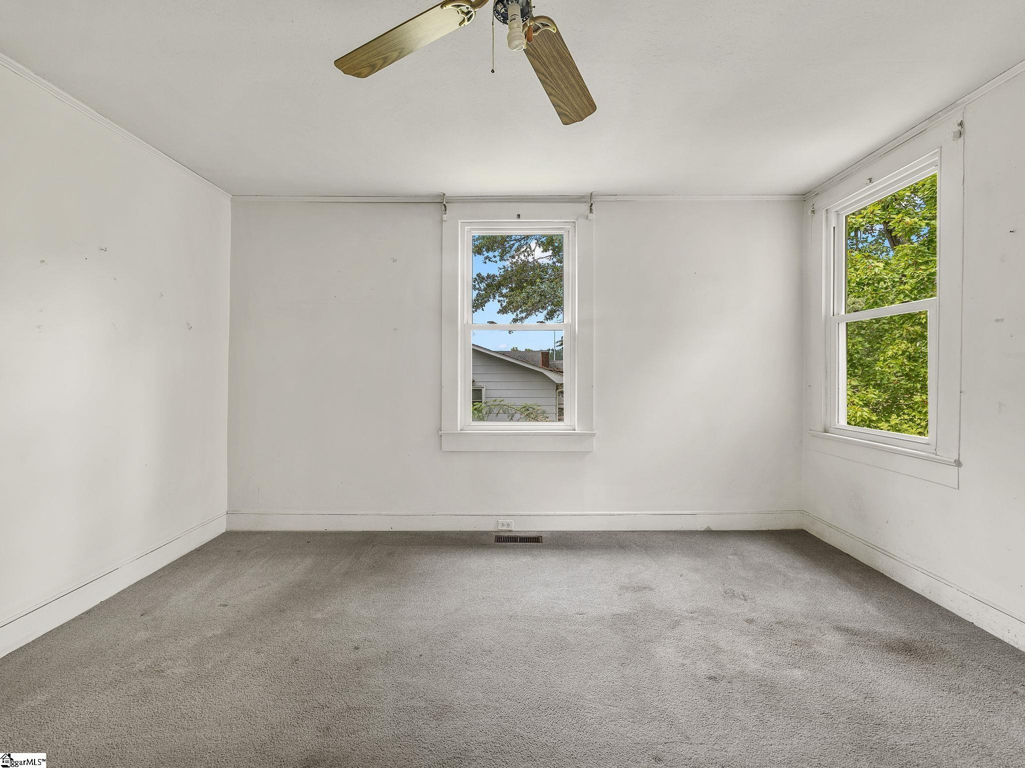 33 Lawrence Street Property Photo 13