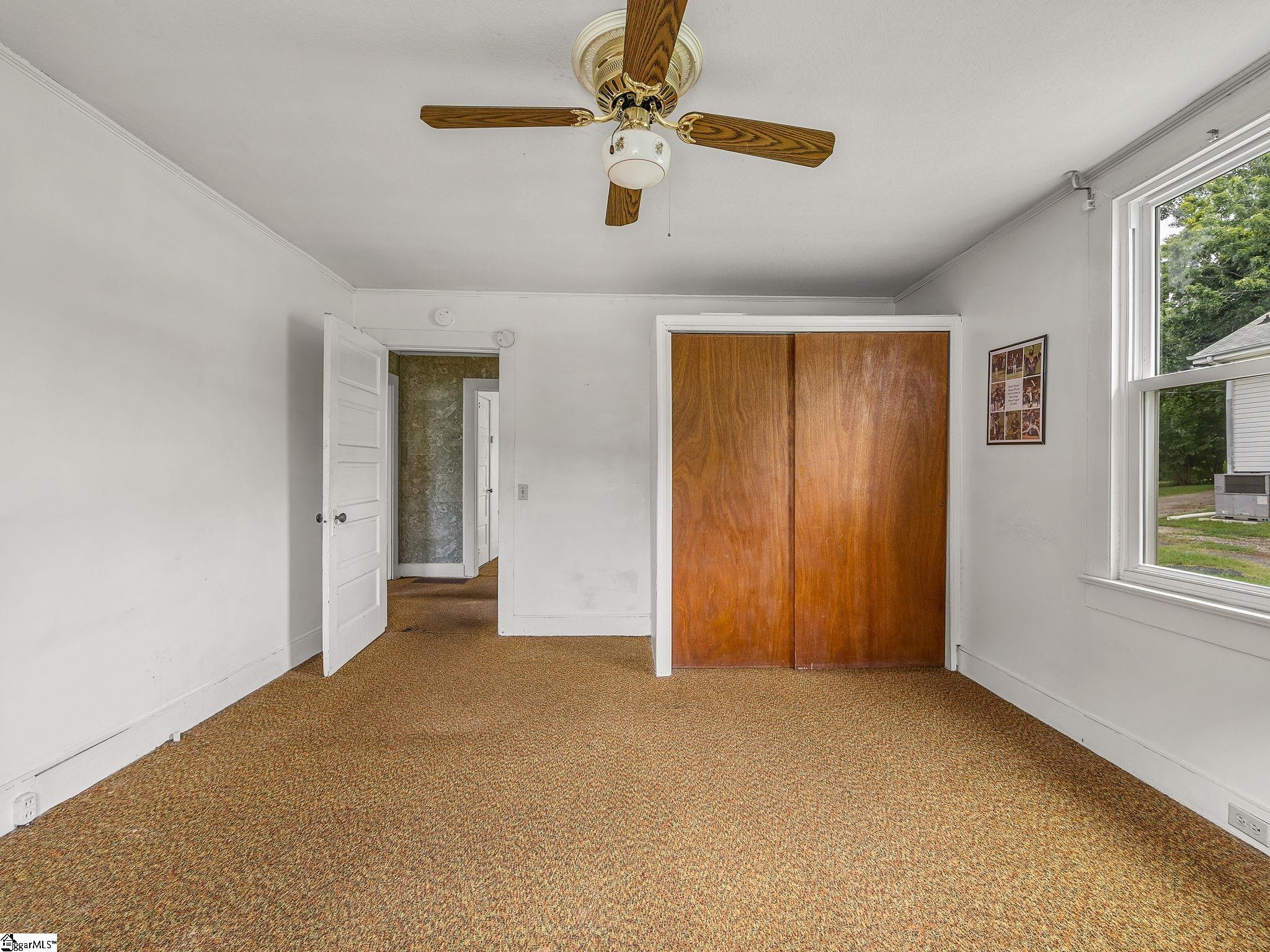 33 Lawrence Street Property Photo 23