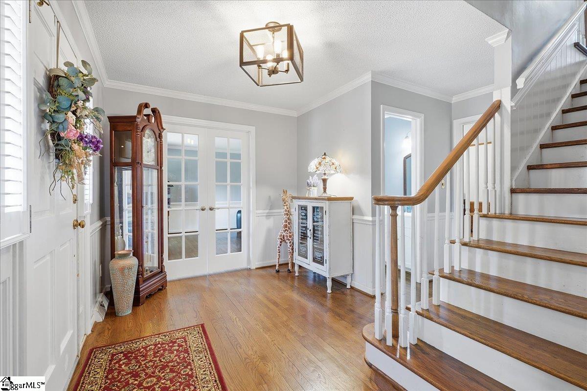 410 Thornhill Drive Property Photo 4