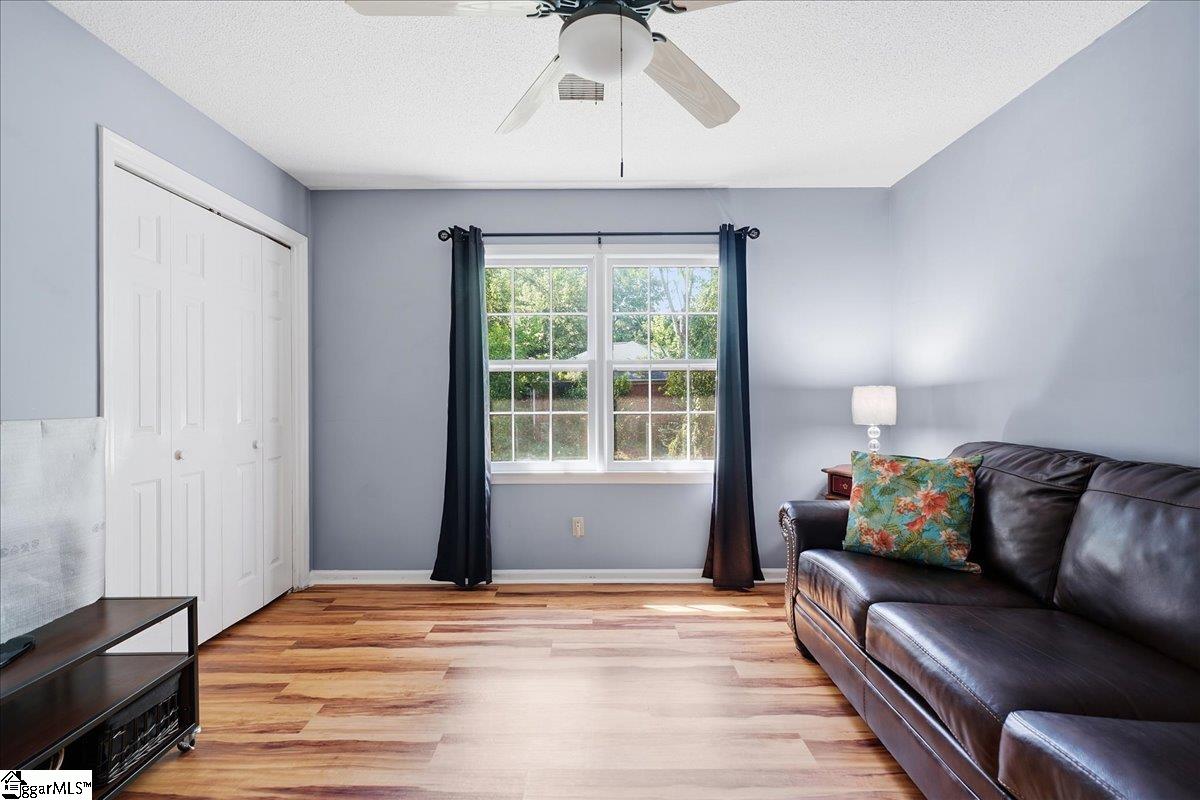 410 Thornhill Drive Property Photo 23