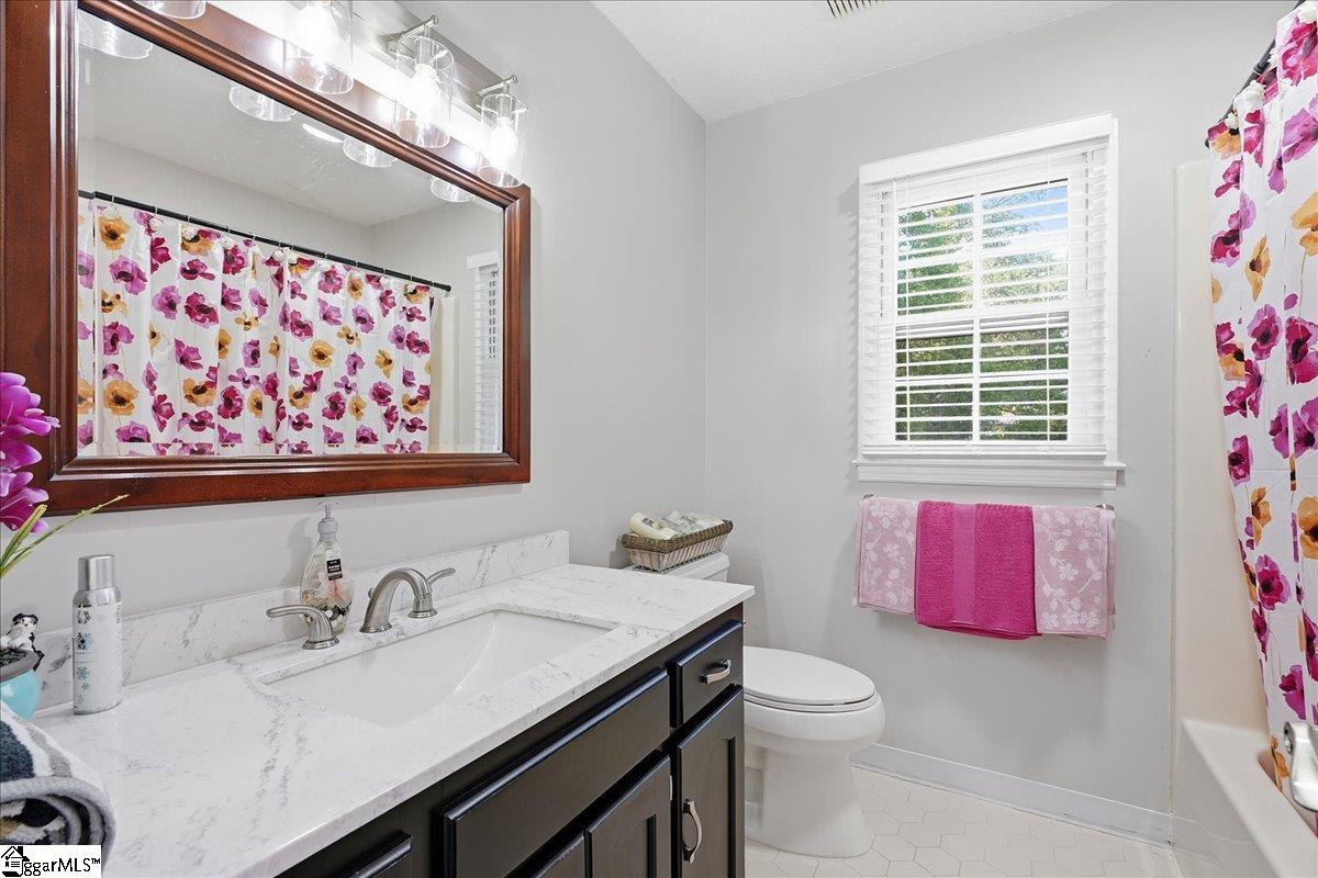 410 Thornhill Drive Property Photo 24