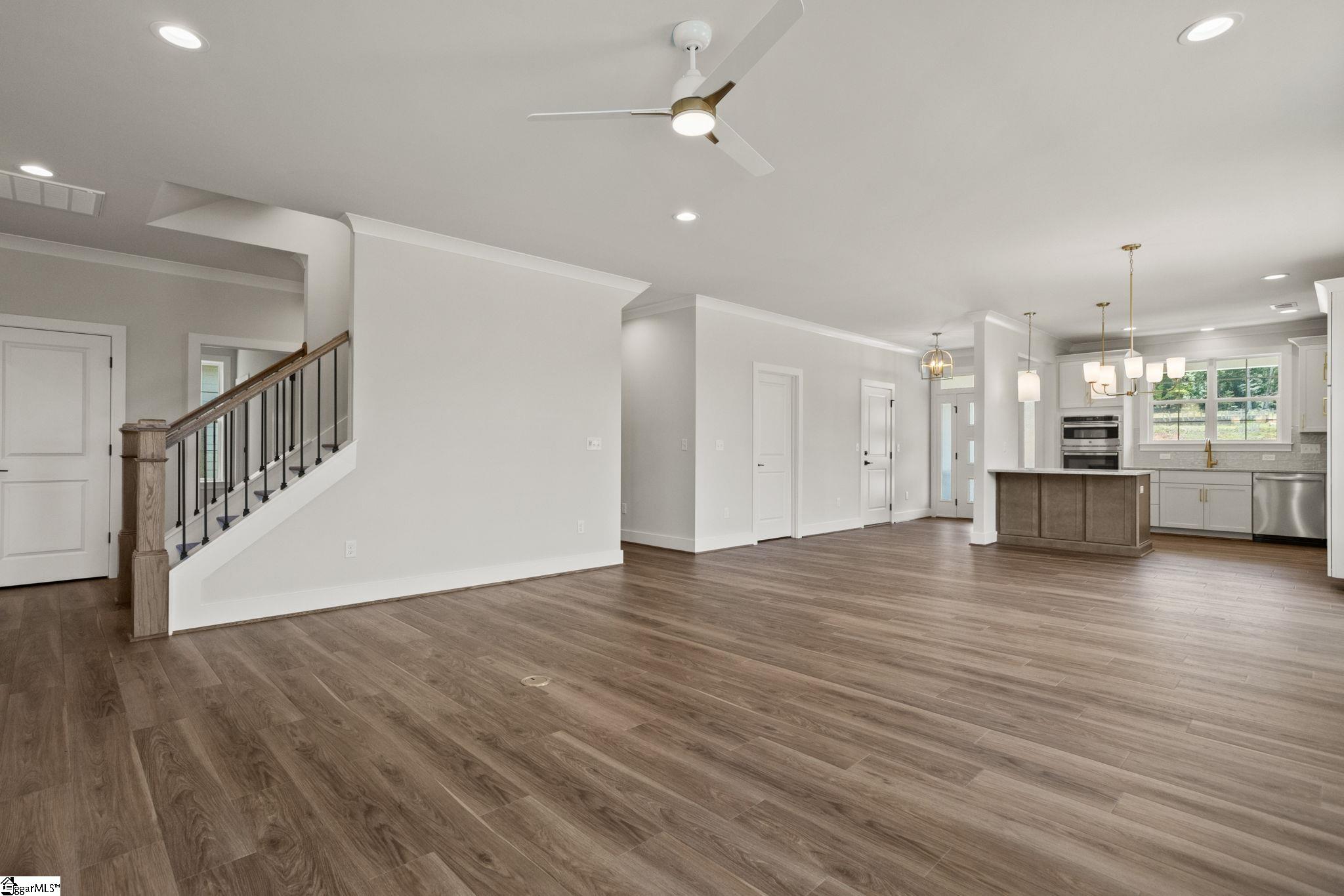 106 Adrian Way Property Photo 10