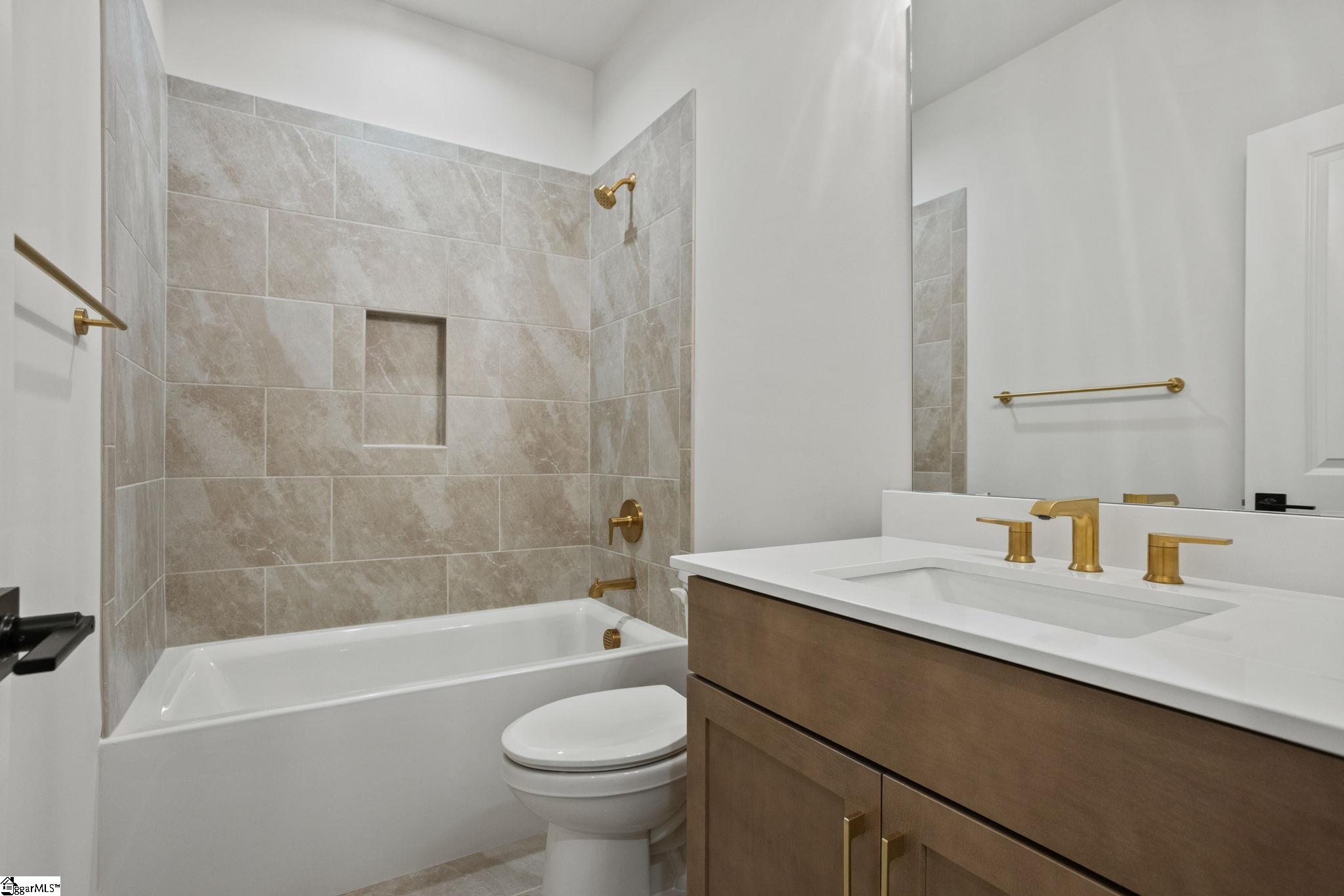 106 Adrian Way Property Photo 13
