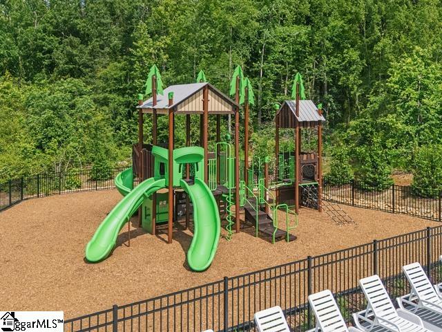 1600423 Property Photo 6