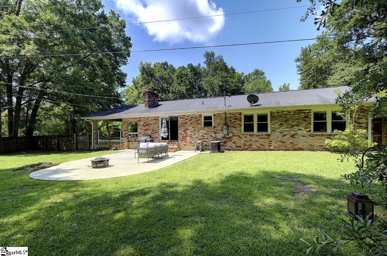 303 Mill Street Property Photo 29