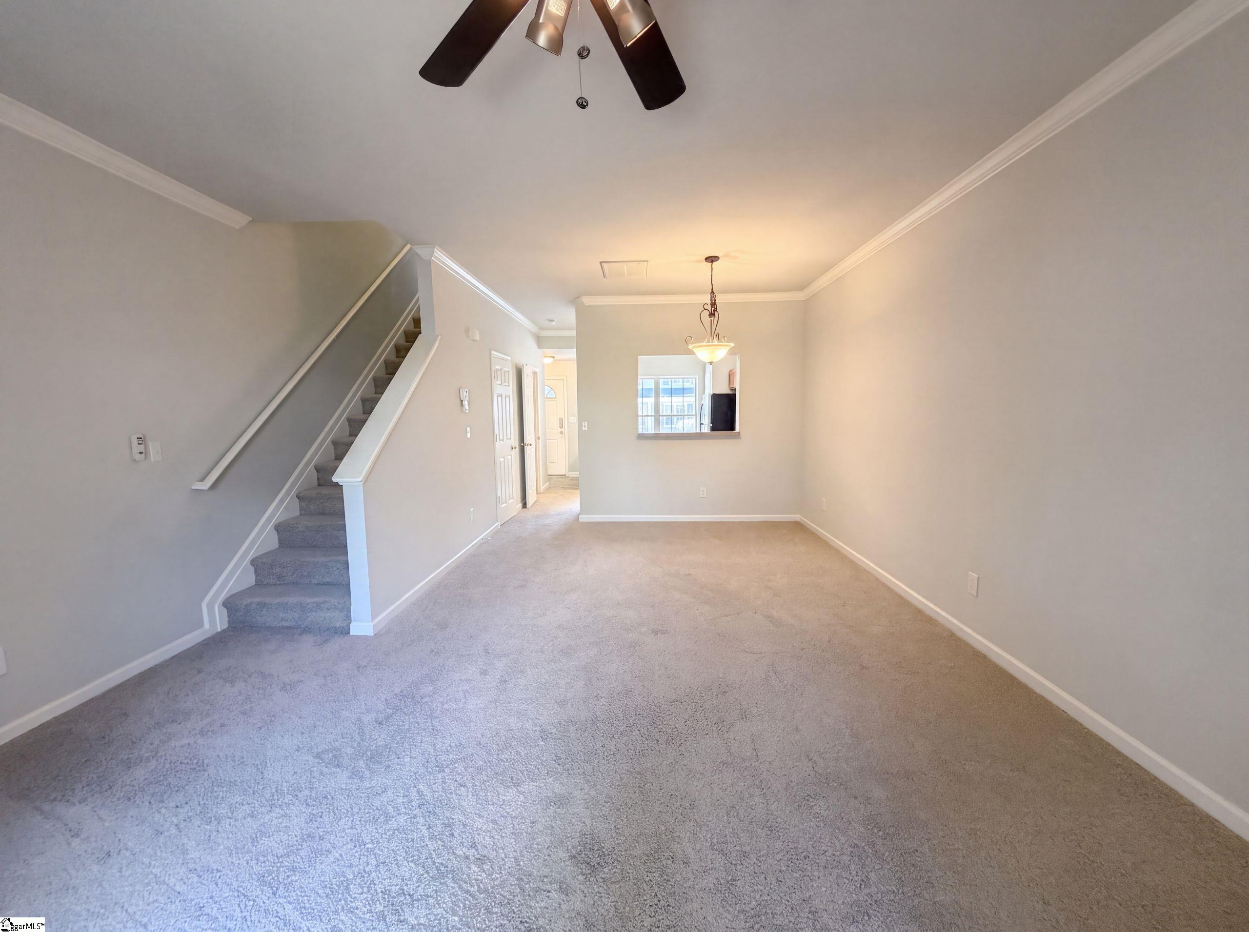 615 Graythorn Lane Property Photo 6