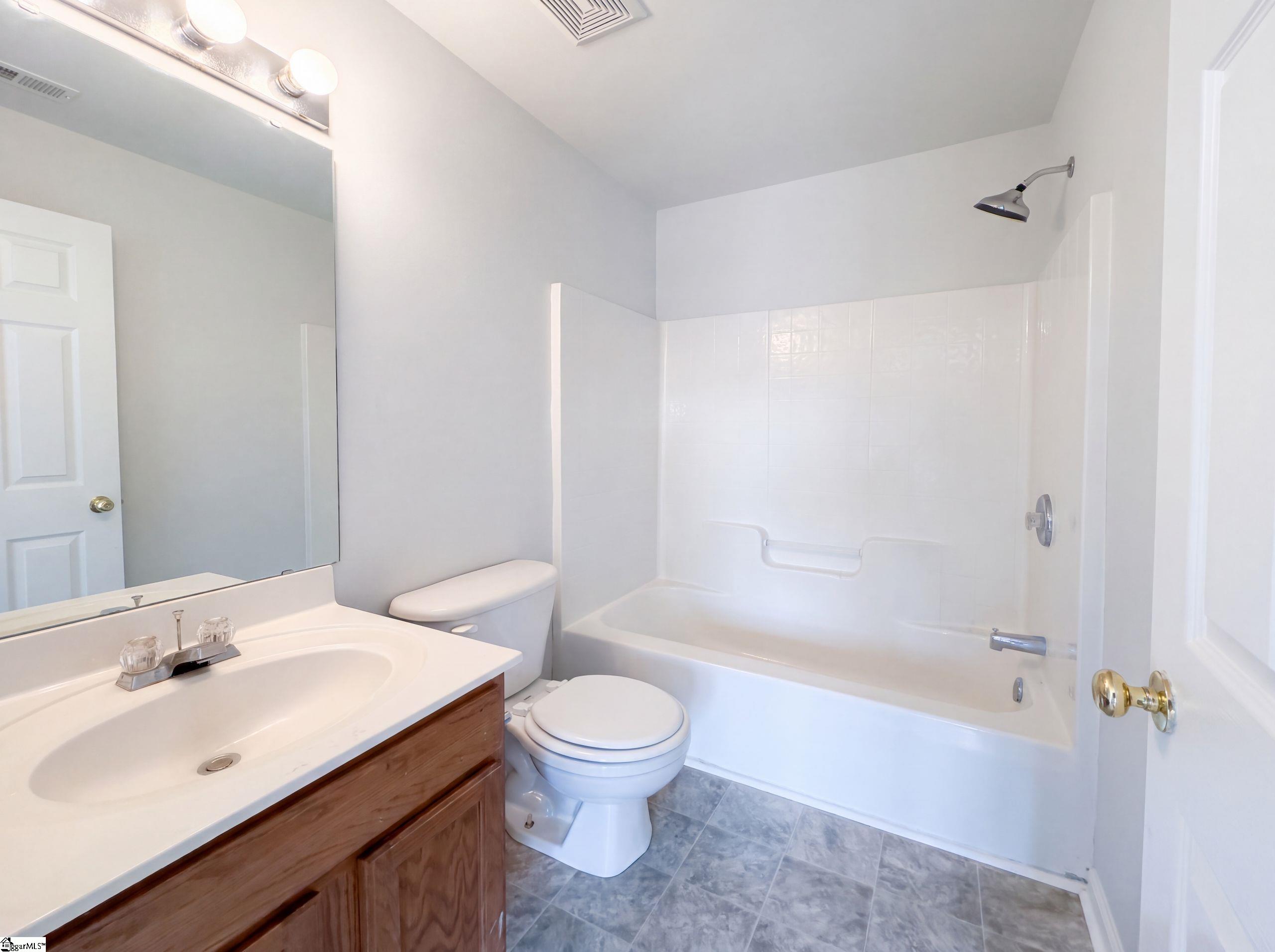 615 Graythorn Lane Property Photo 12