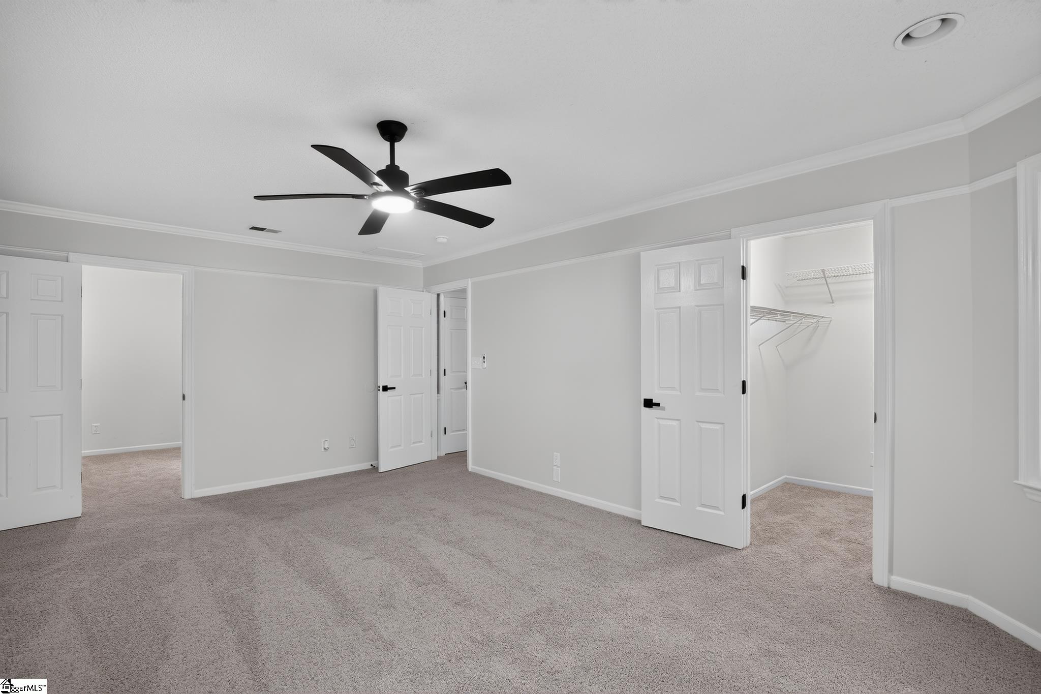 814 S Almond Drive Property Photo 10