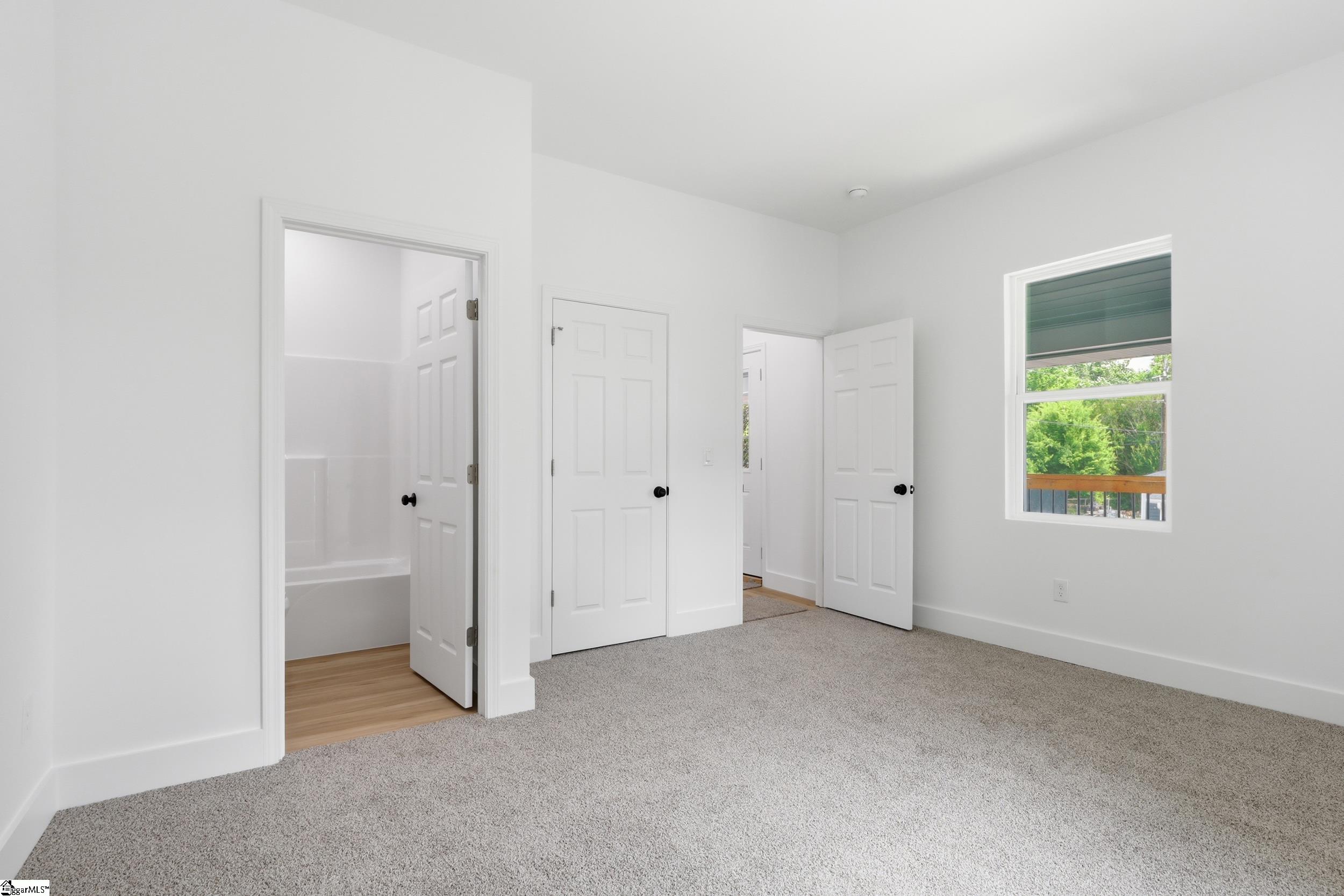 706 Gray Street Property Photo 14