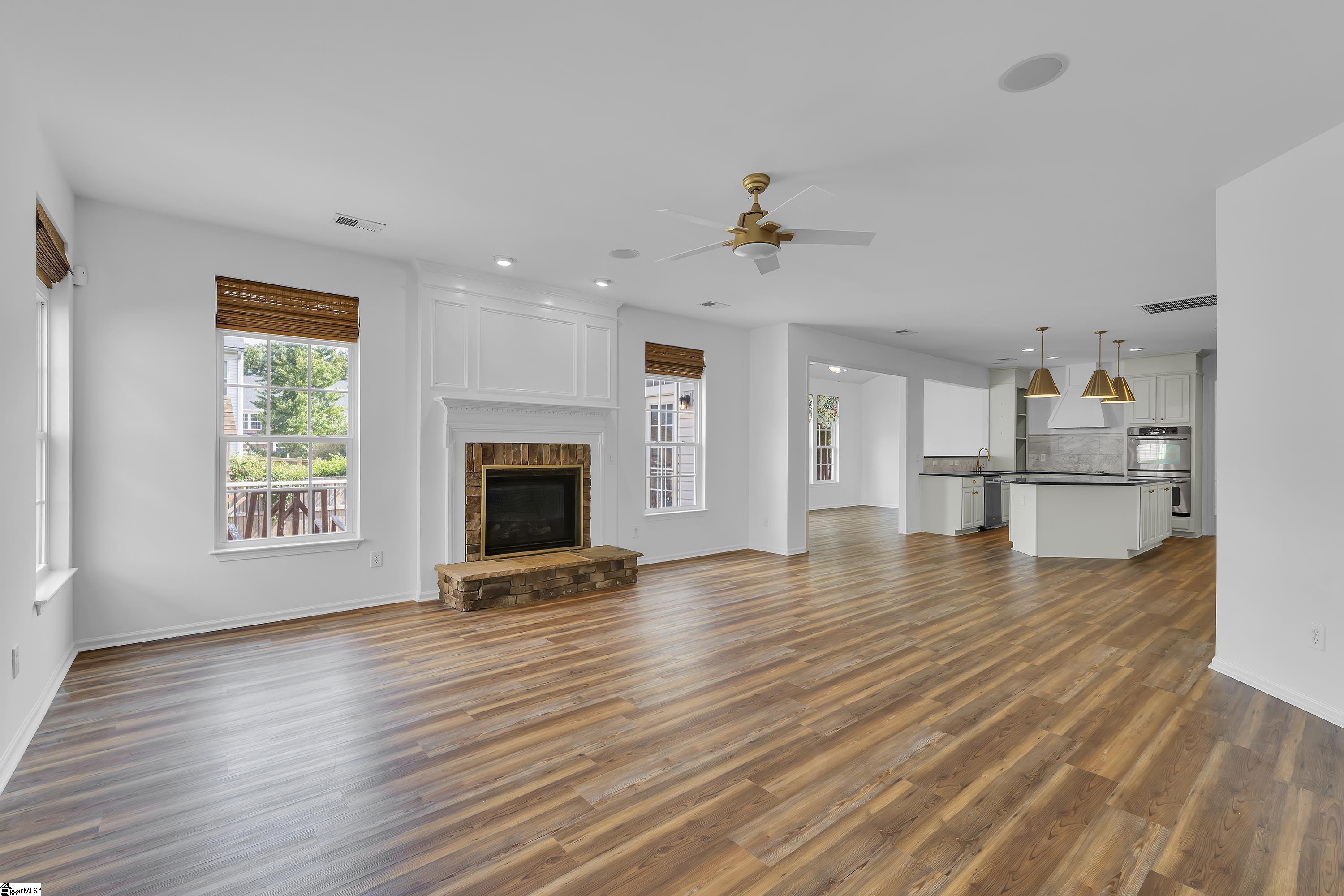 6 Stonebury Drive Property Photo 10
