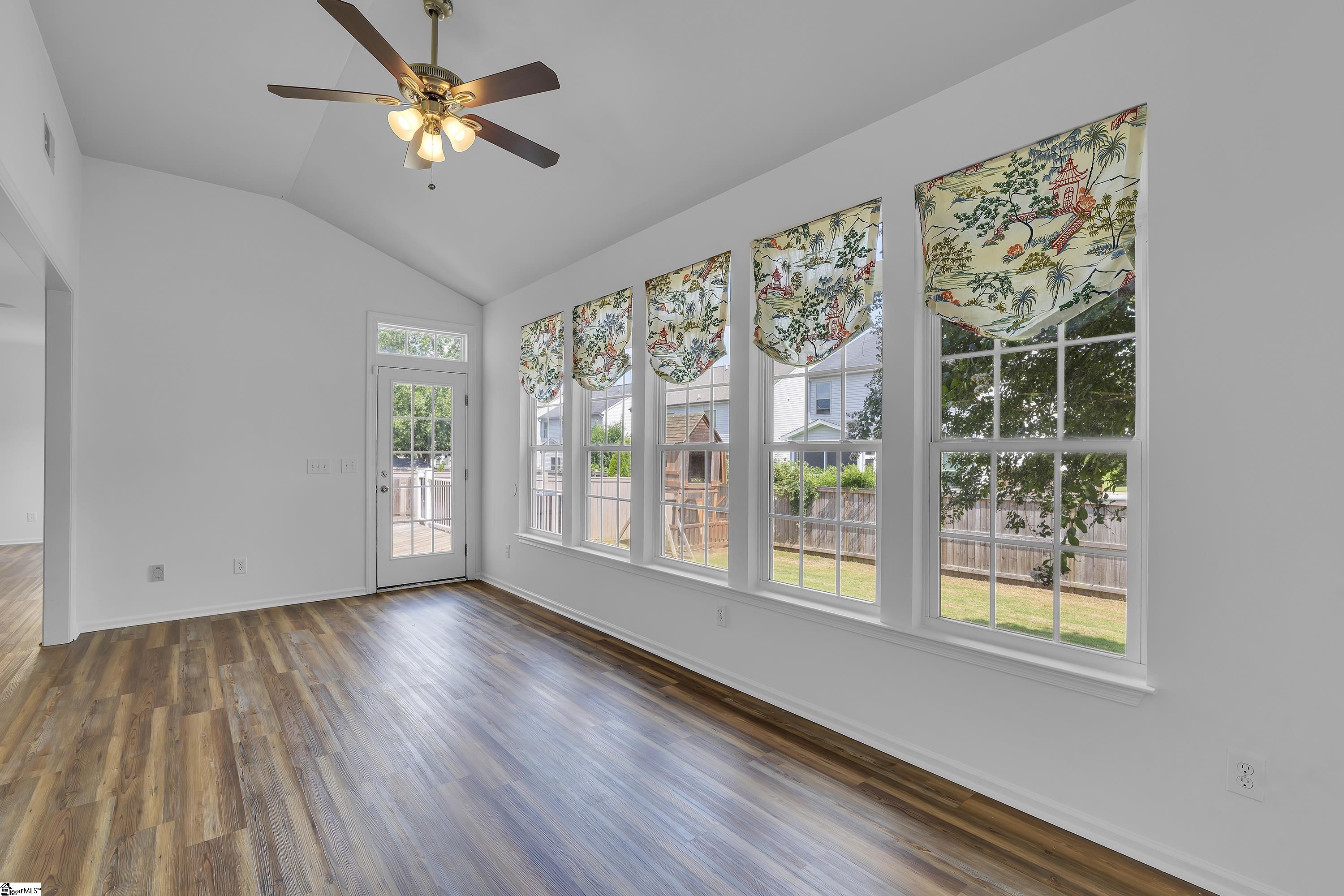 6 Stonebury Drive Property Photo 14