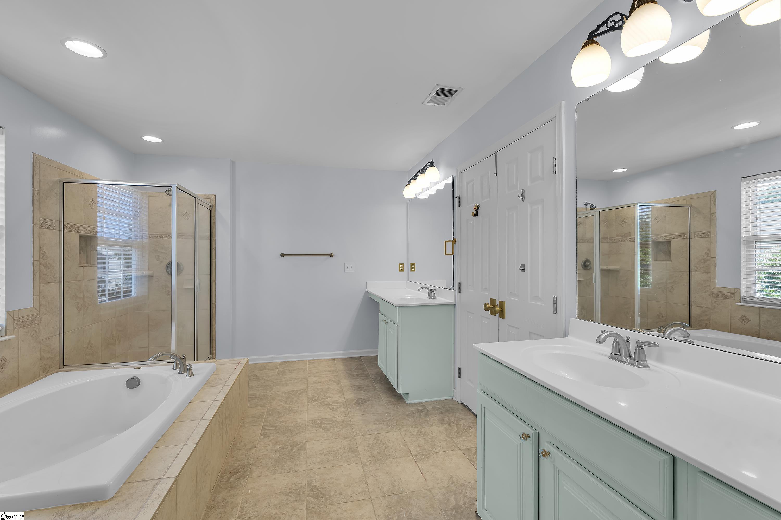 6 Stonebury Drive Property Photo 20