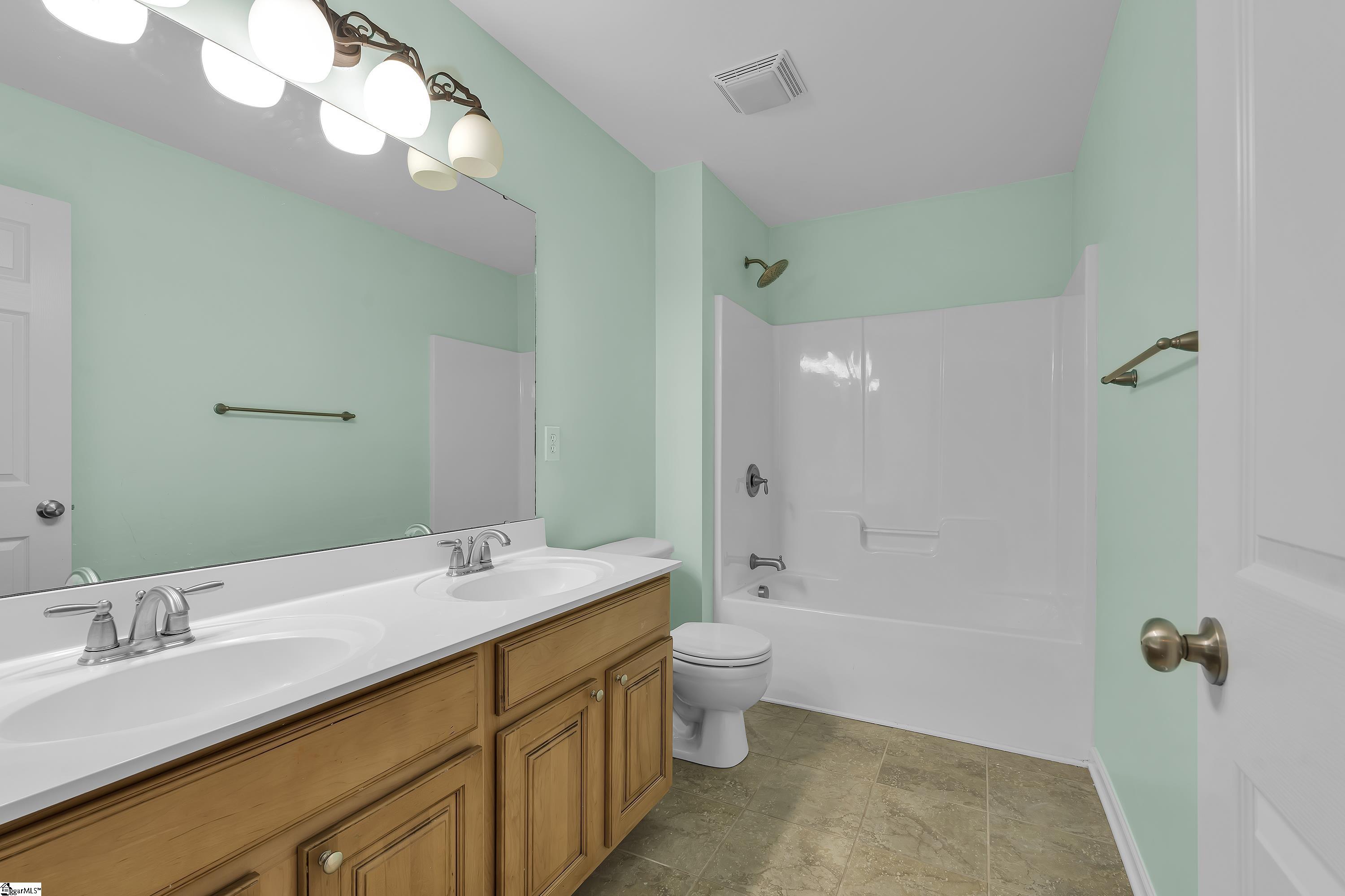 6 Stonebury Drive Property Photo 25