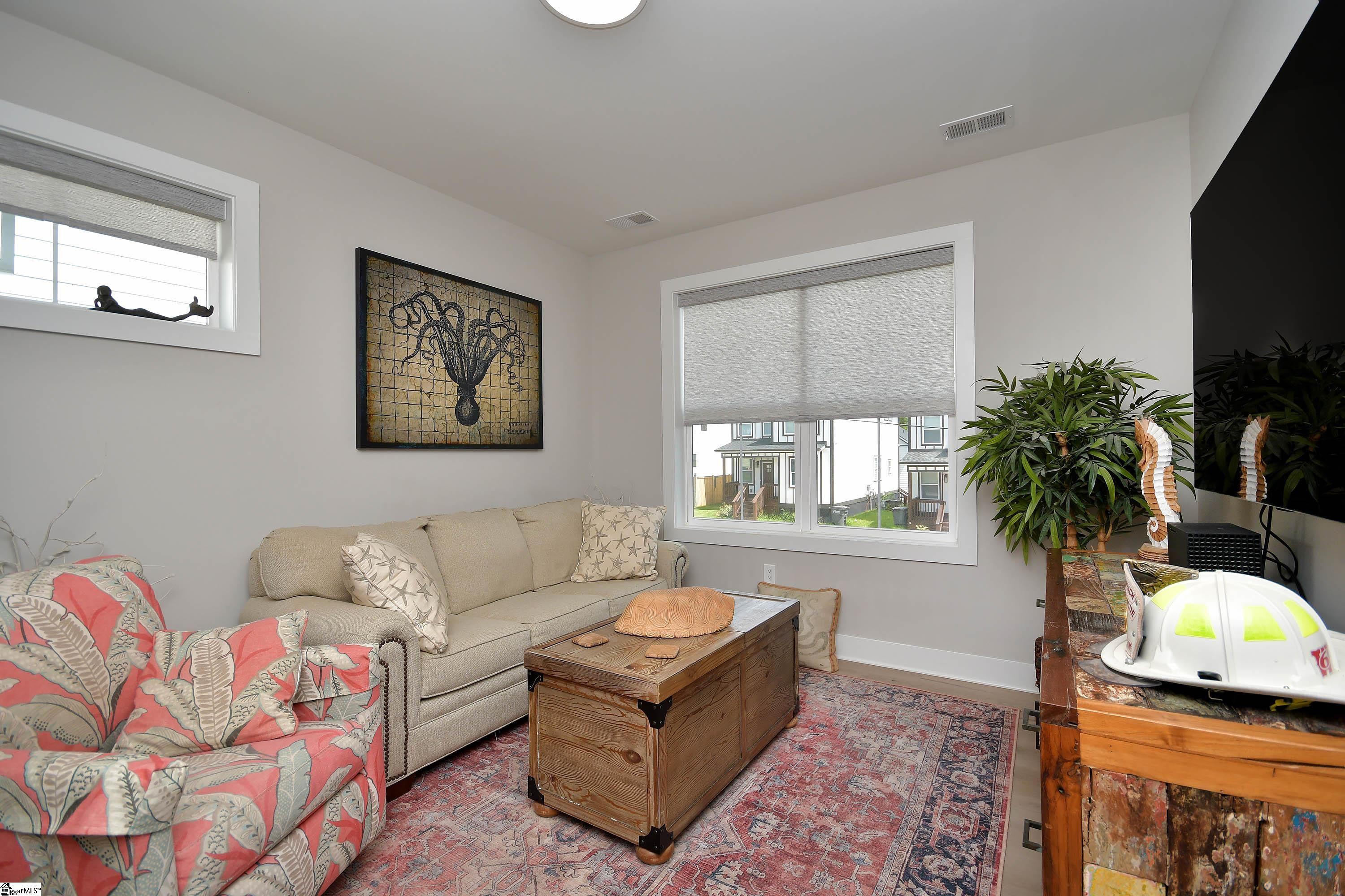 114 Taylor Street Property Photo 6