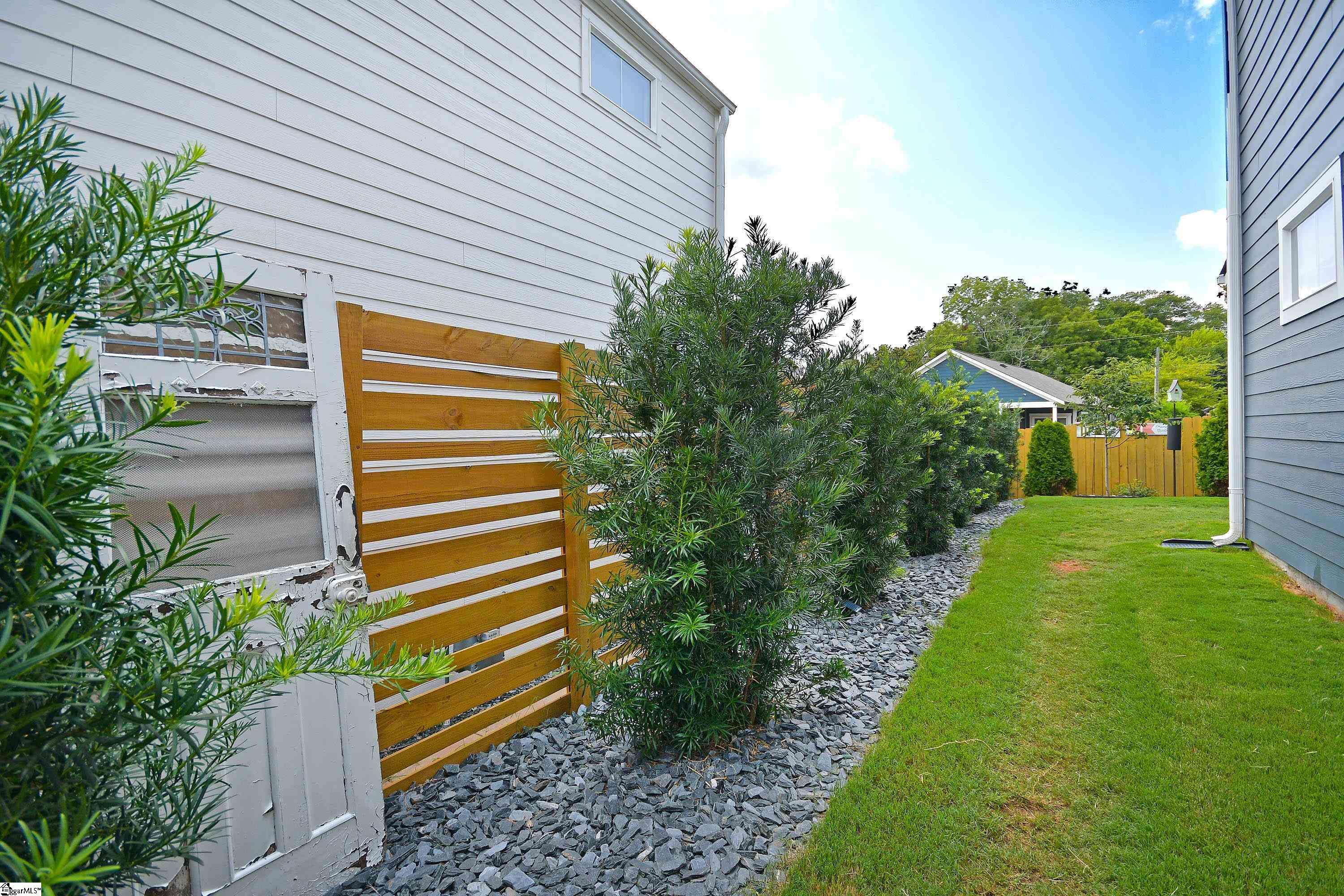 114 Taylor Street Property Photo 49