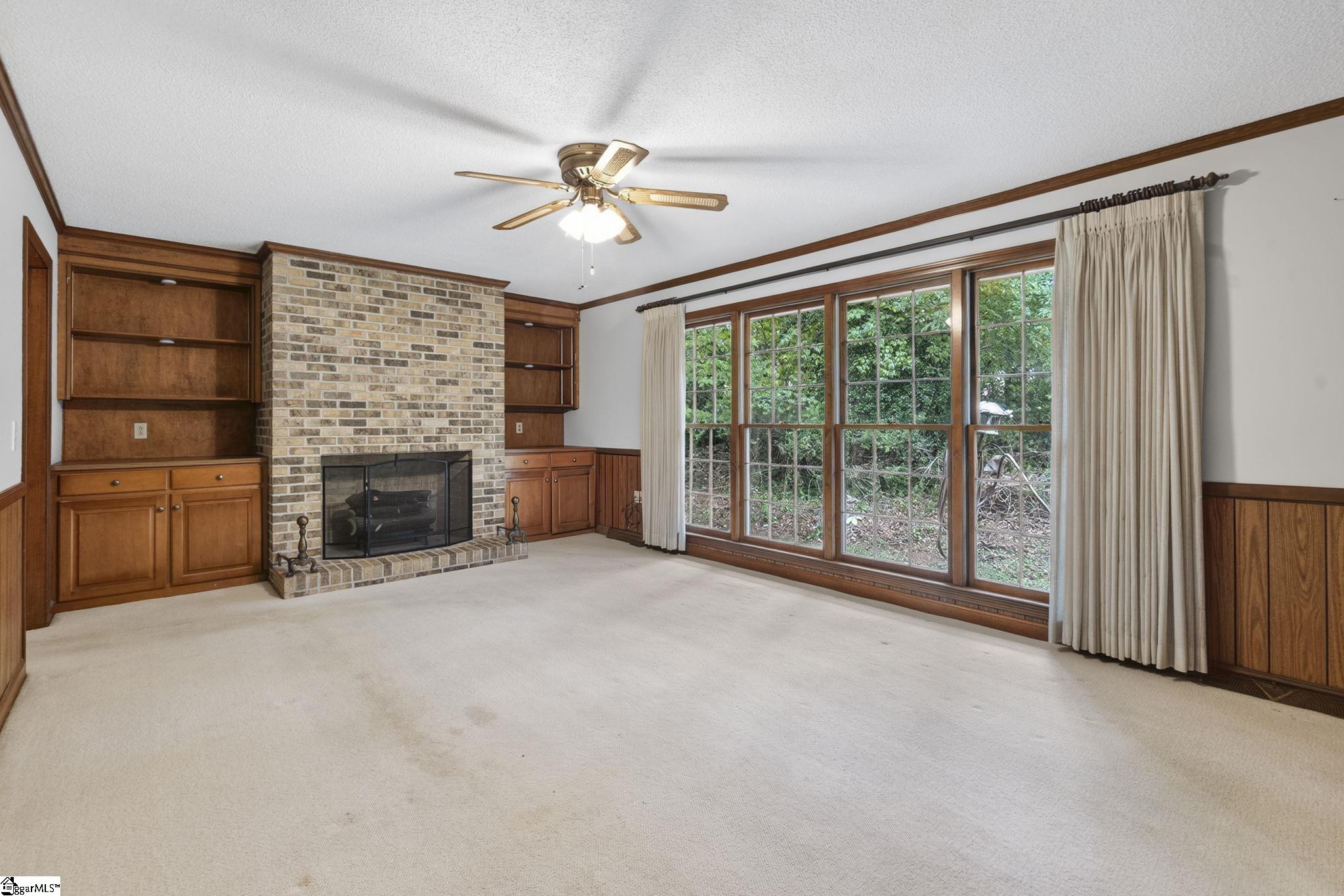 1204 Stonehurst Drive Property Photo 10