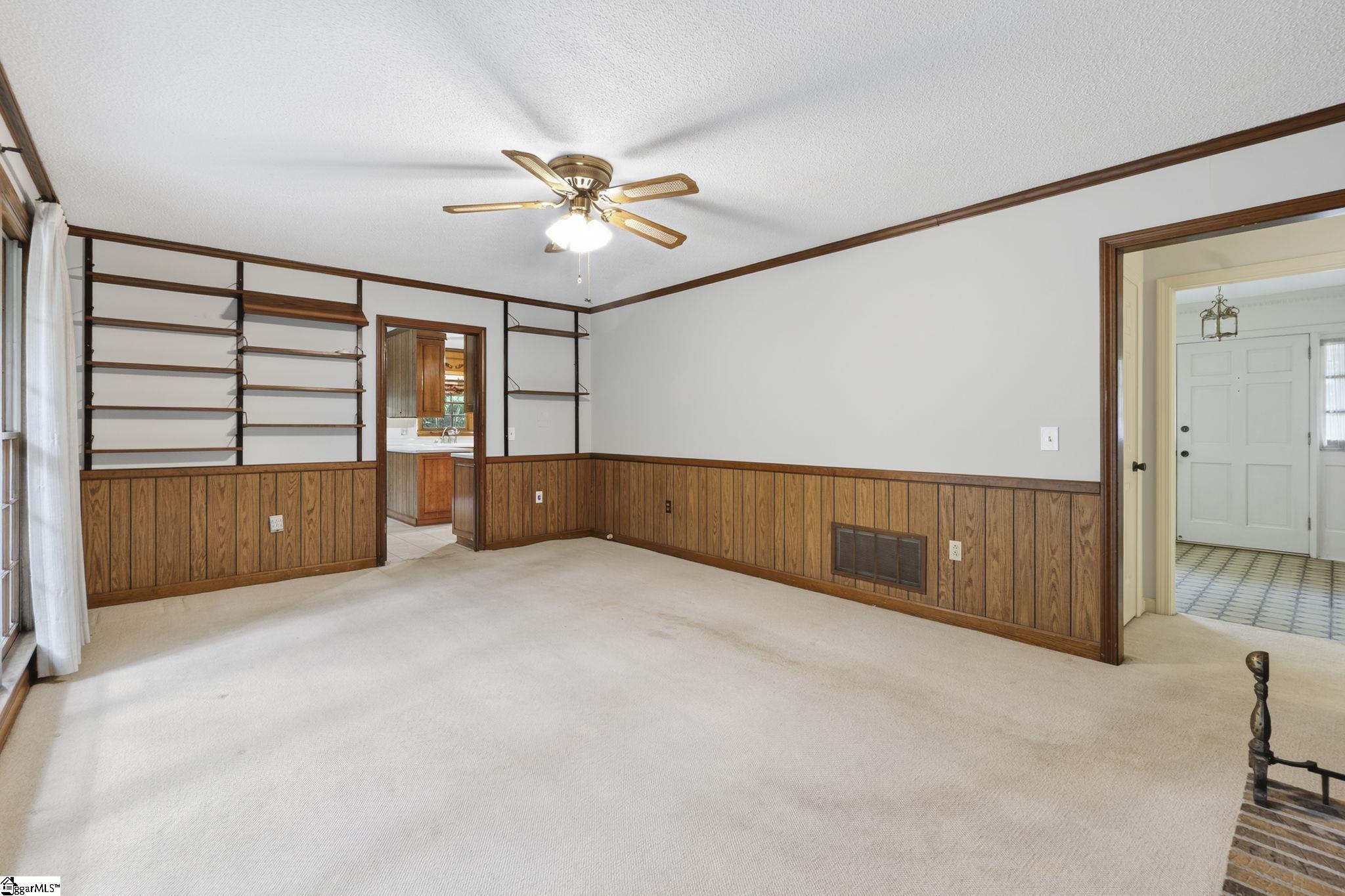 1204 Stonehurst Drive Property Photo 24