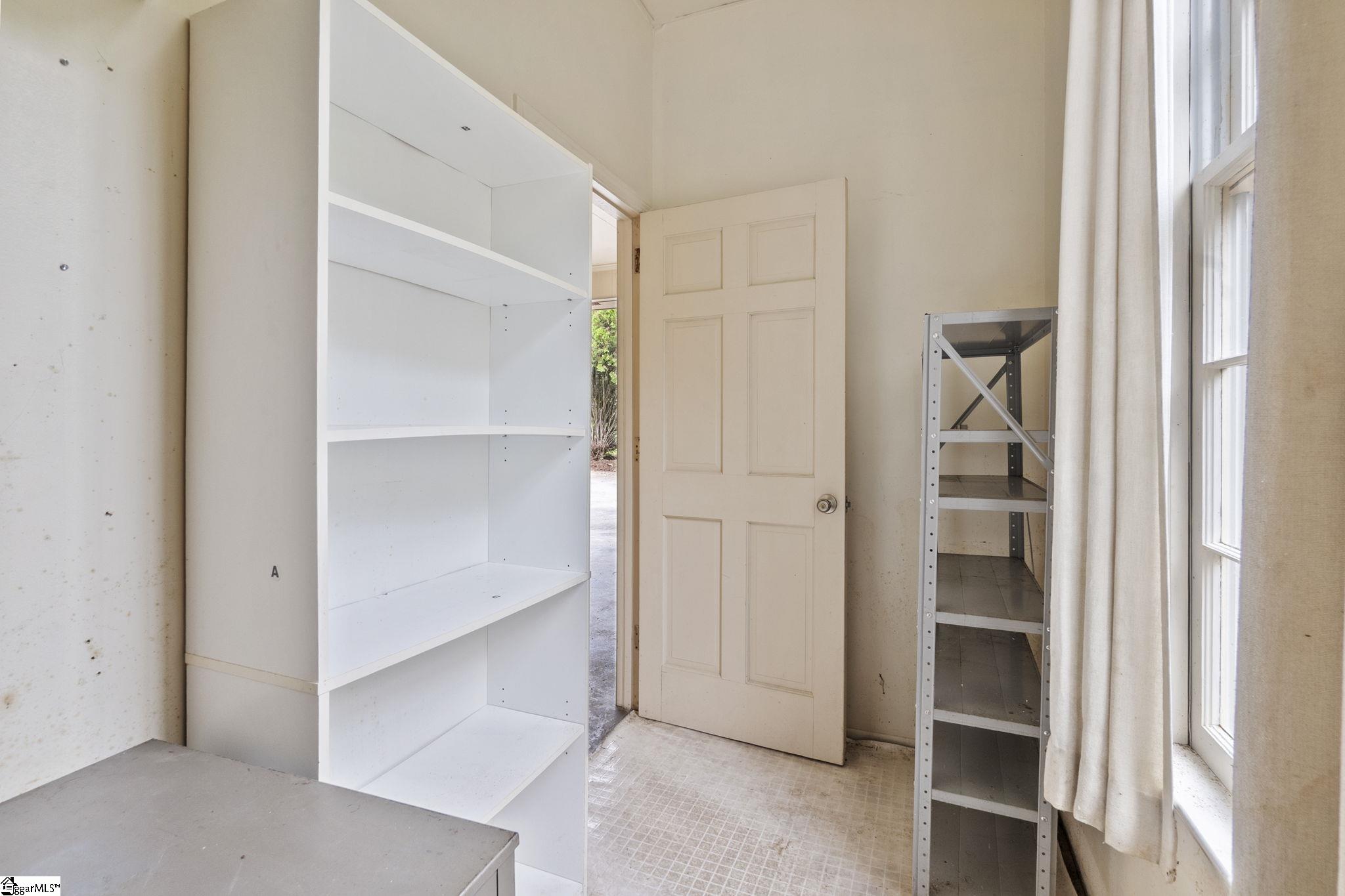 1204 Stonehurst Drive Property Photo 34