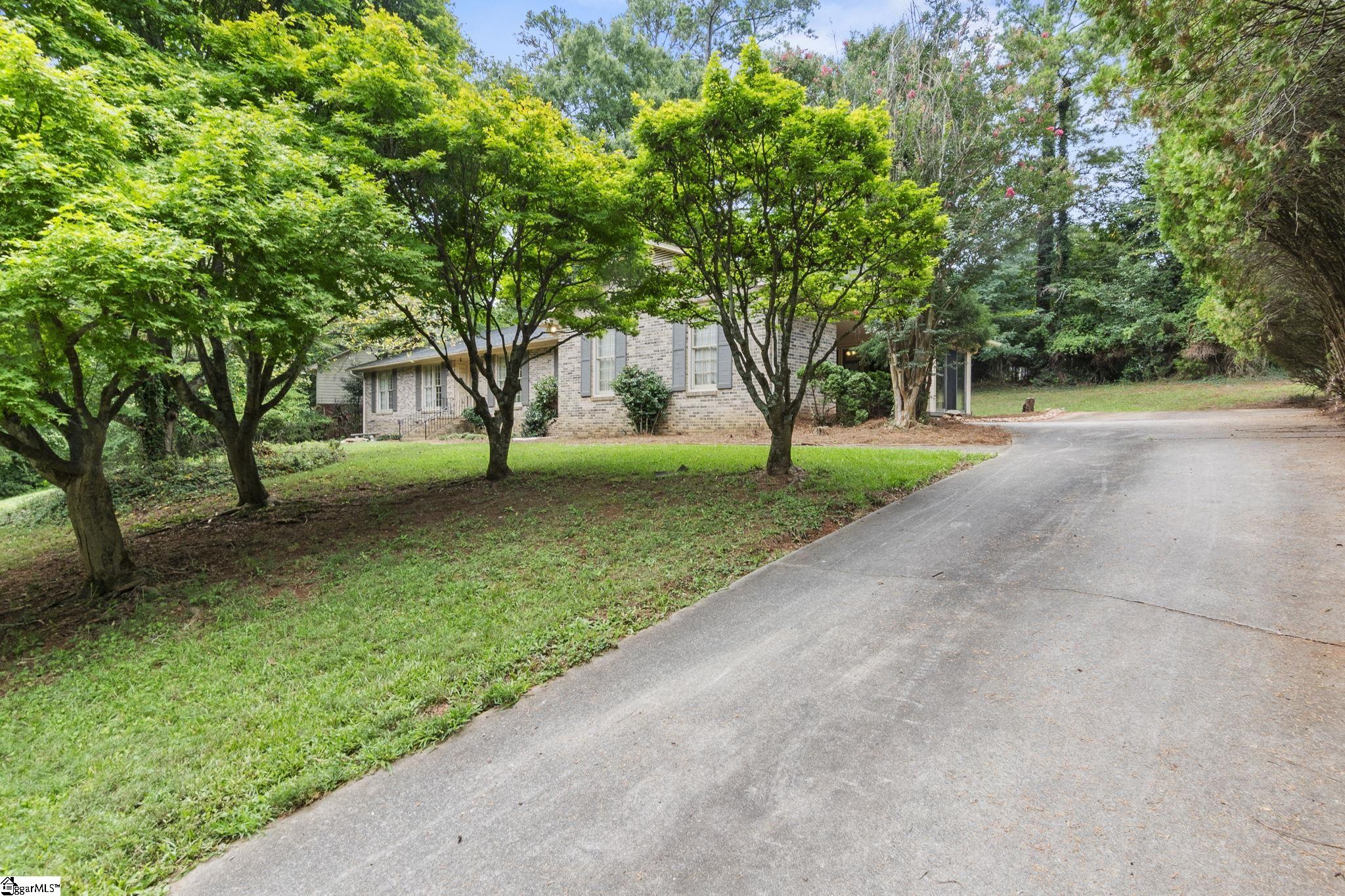 1204 Stonehurst Drive Property Photo 35