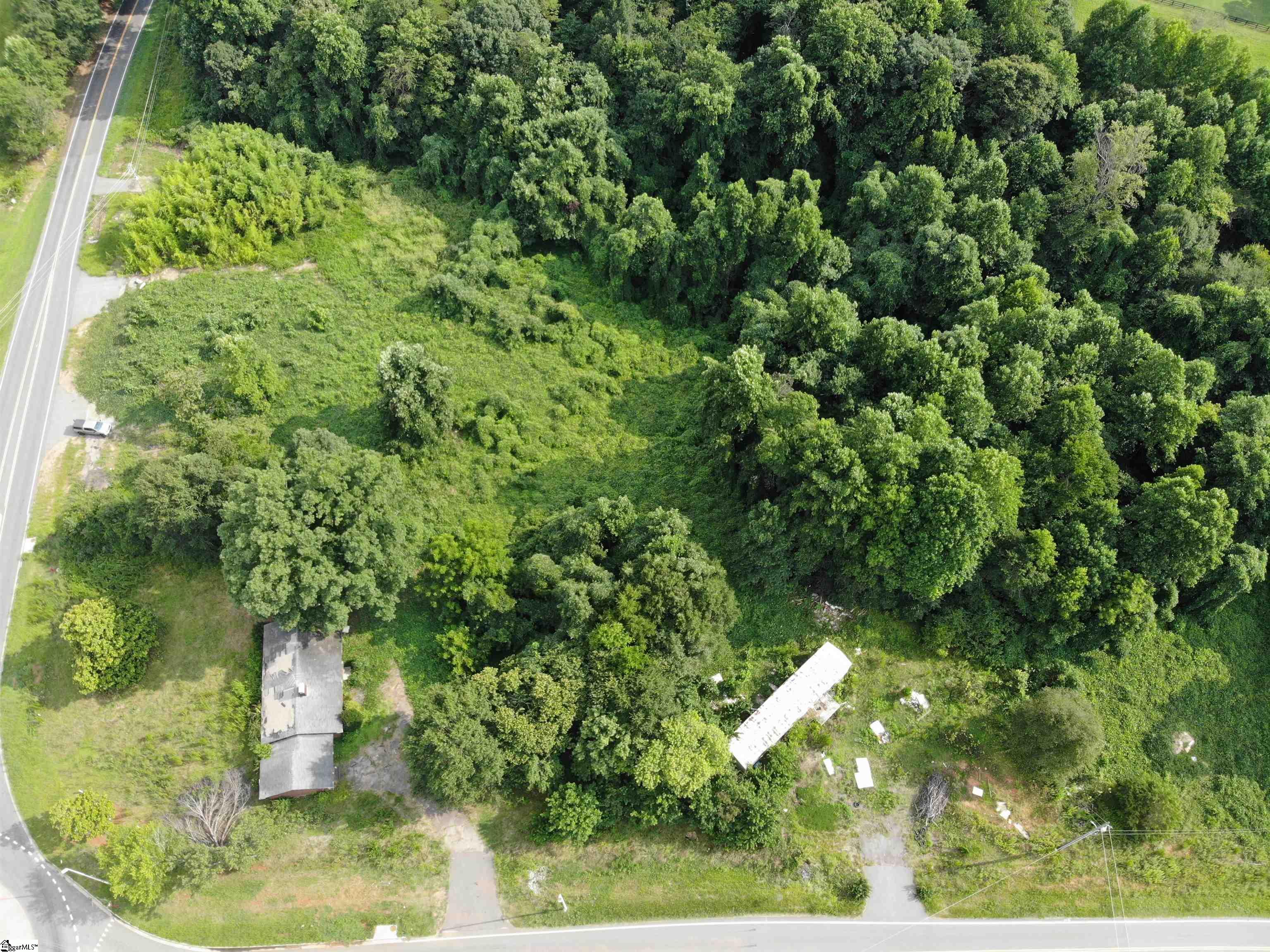 2341 Dacusville Highway Property Photo 3